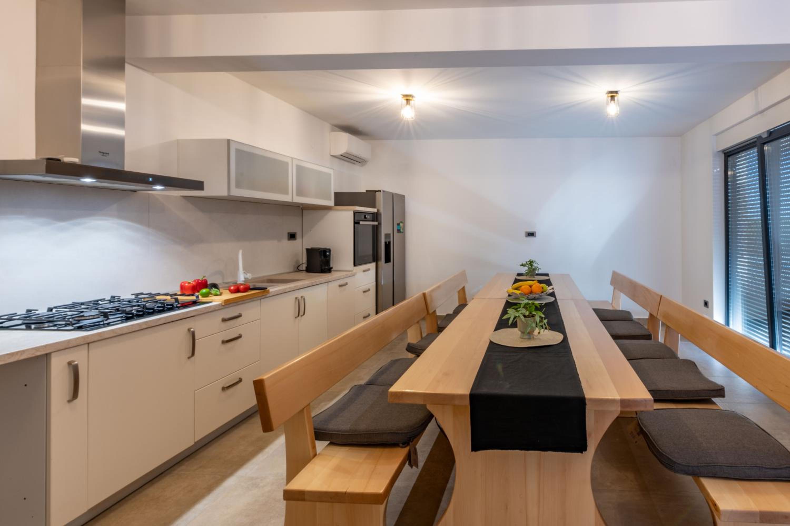 Villa Silente, modern and luxurious villa hugged by nature