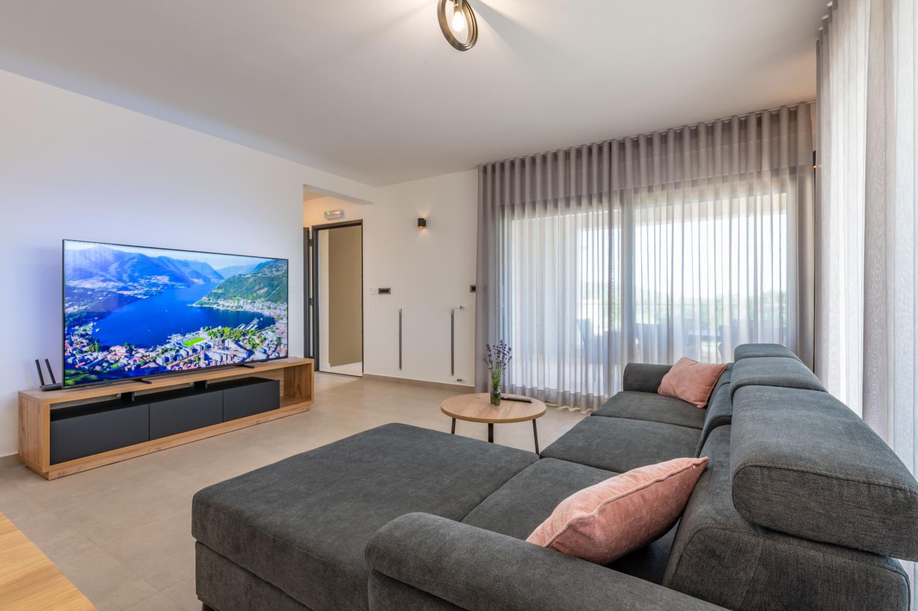 Villa Silente, modern and luxurious villa hugged by nature