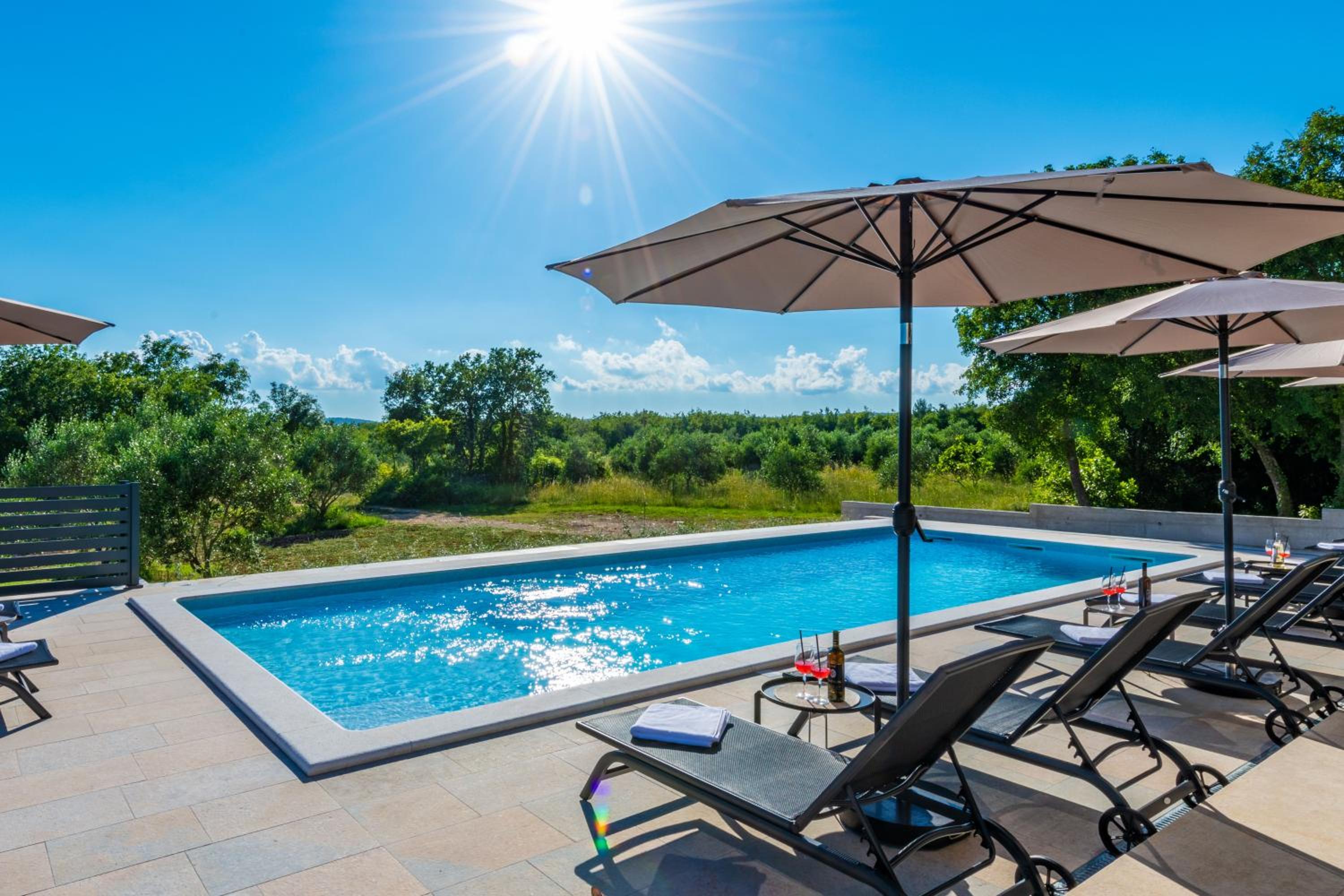 Villa Silente, modern and luxurious villa hugged by nature