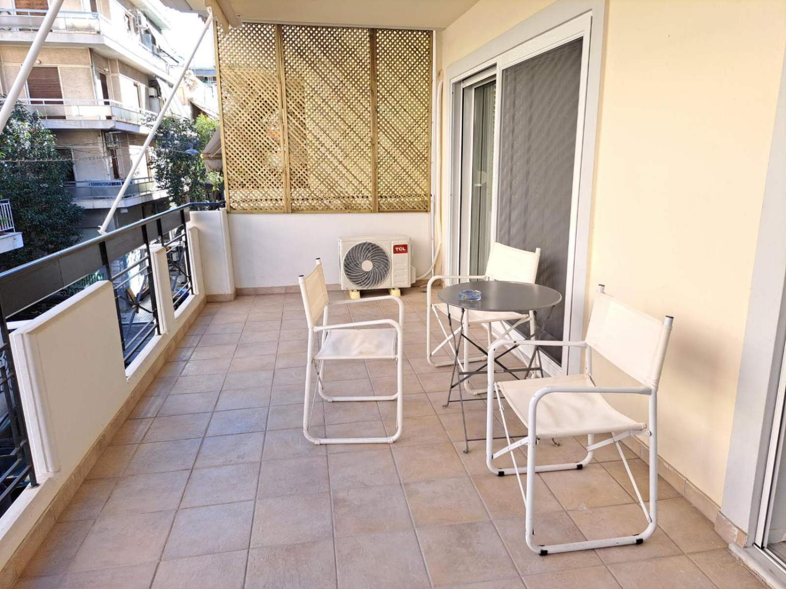 Athens 1 bedroom Apartment in Ampelokipi