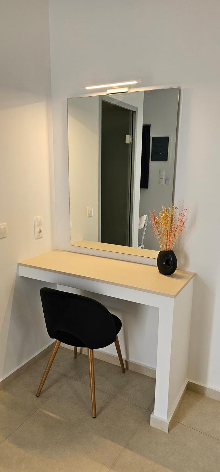DG Luxury Apartments