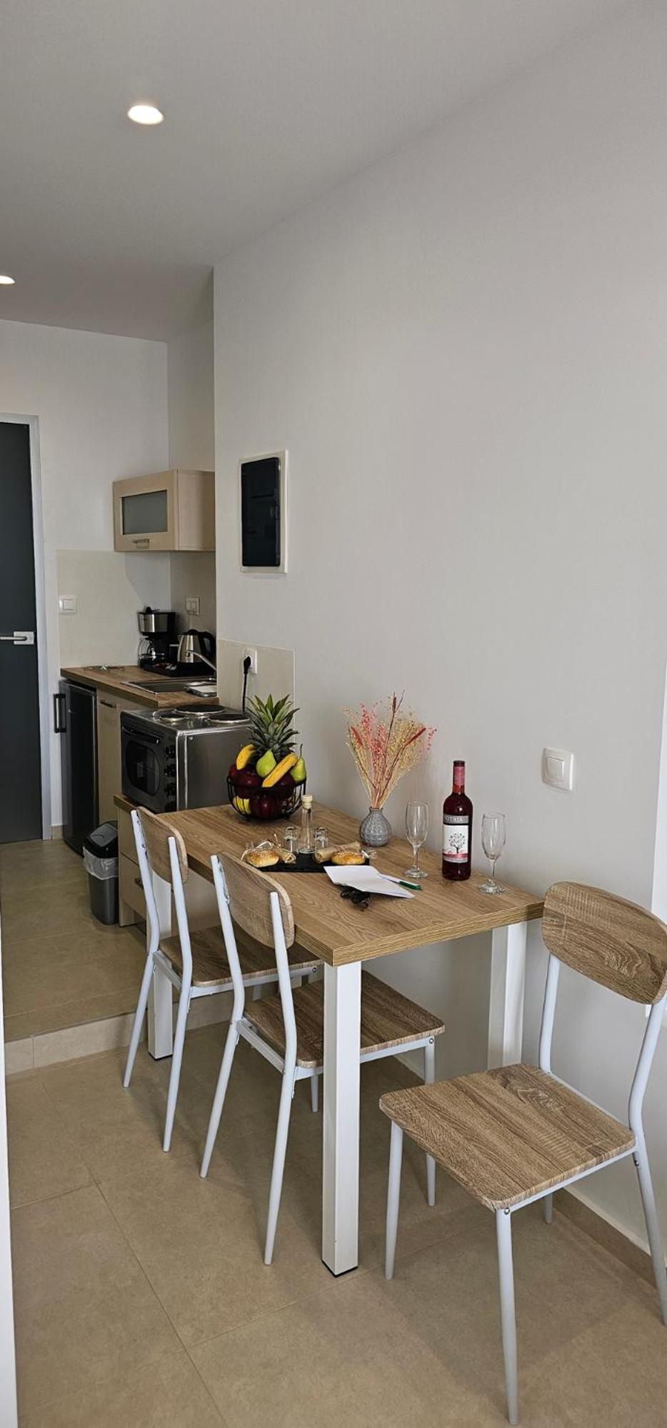 DG Luxury Apartments