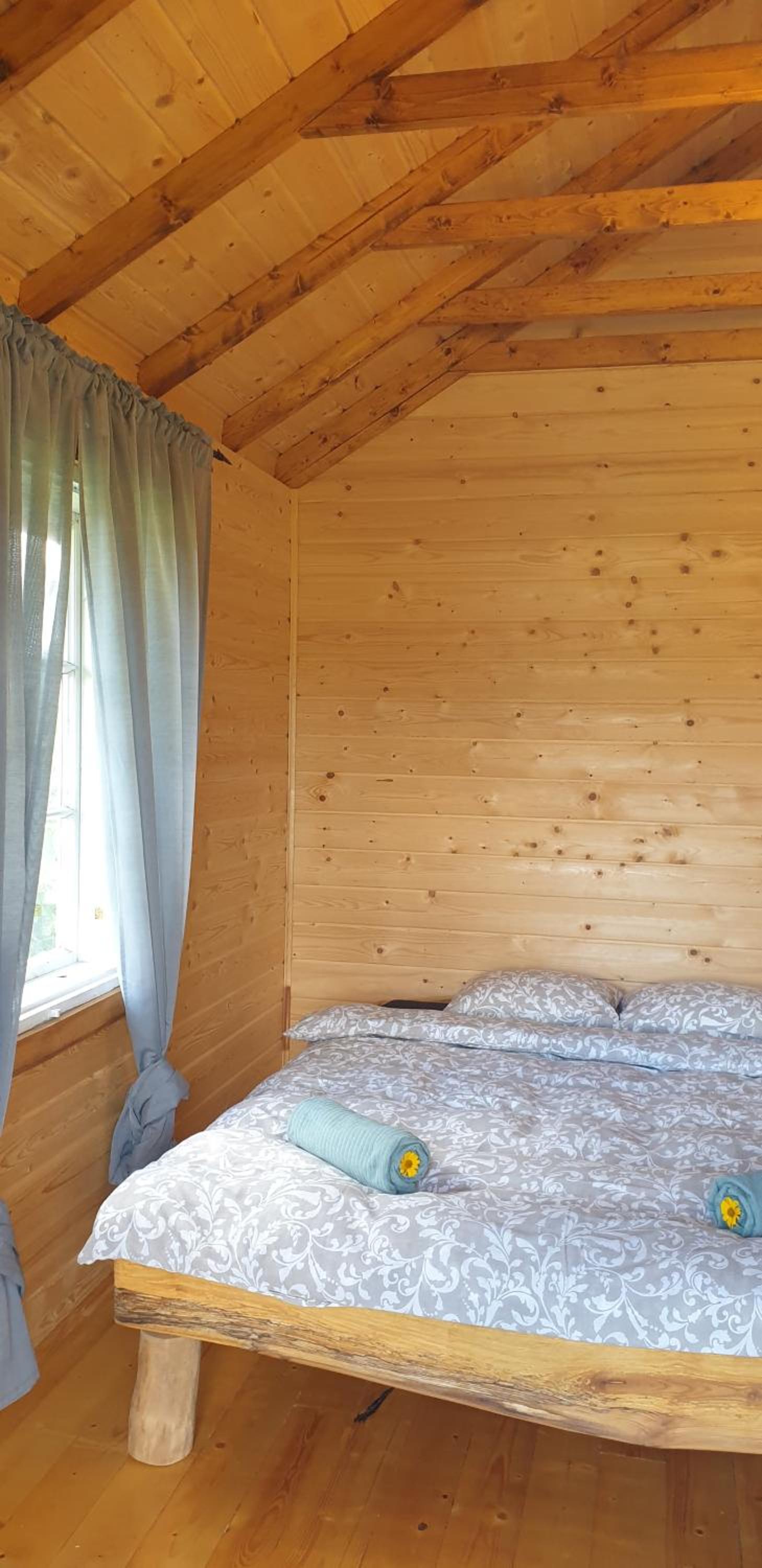 Cozy chalet for nature lovers view 3