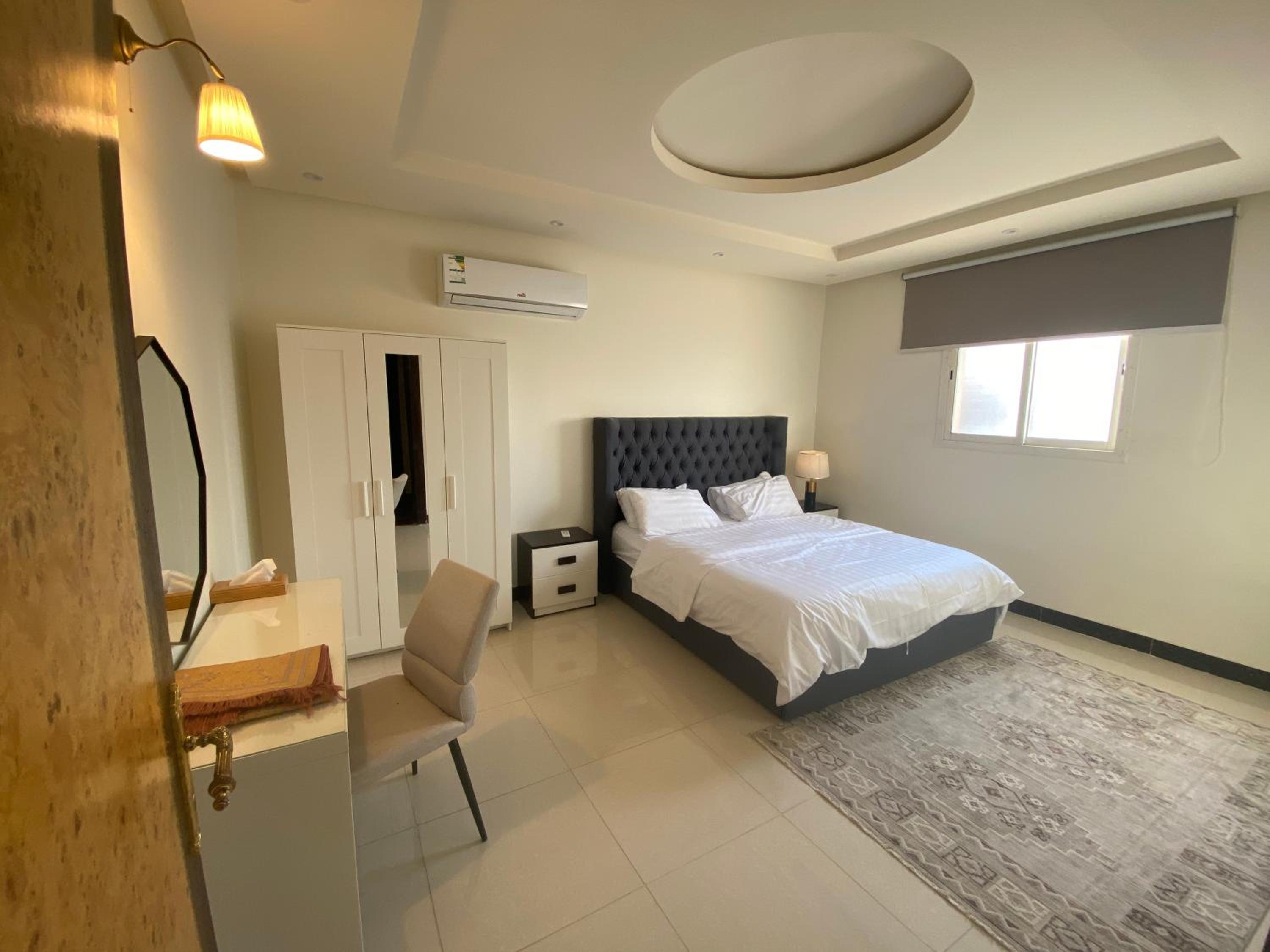 Yasmeen Apartments J1