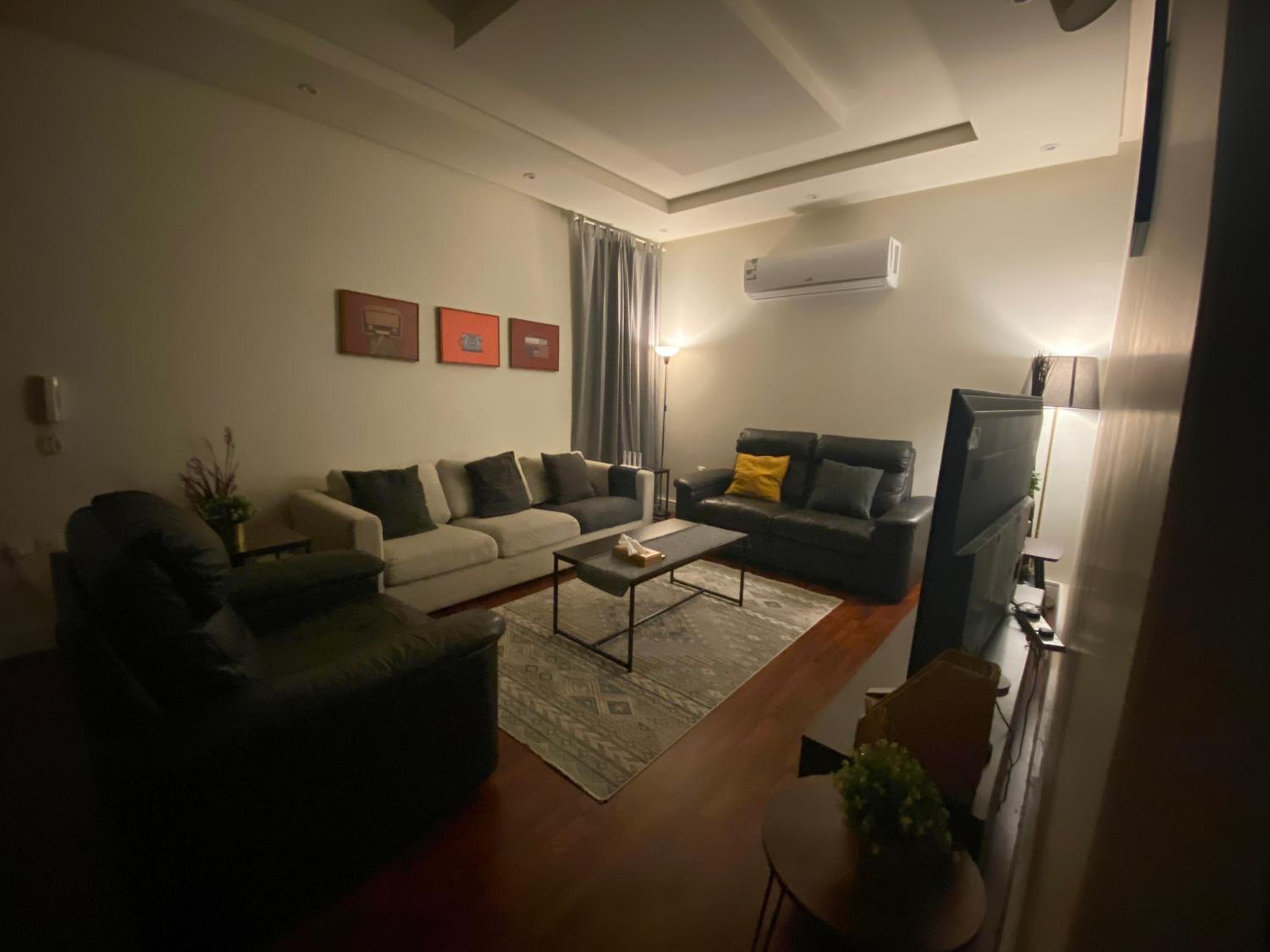 Yasmeen Apartments J1