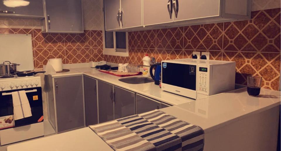 Yasmeen Apartments J1