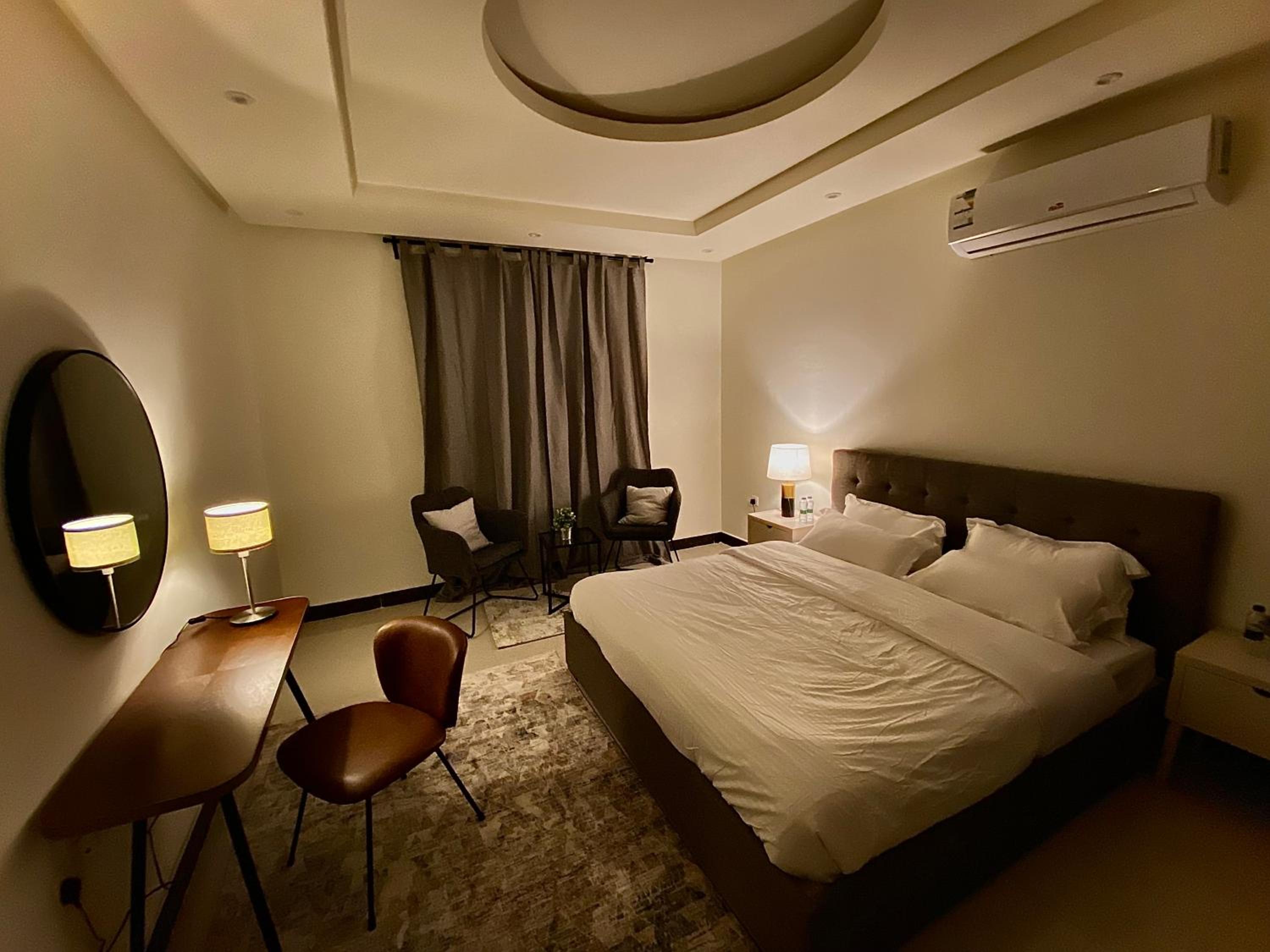 Yasmeen Apartments J1