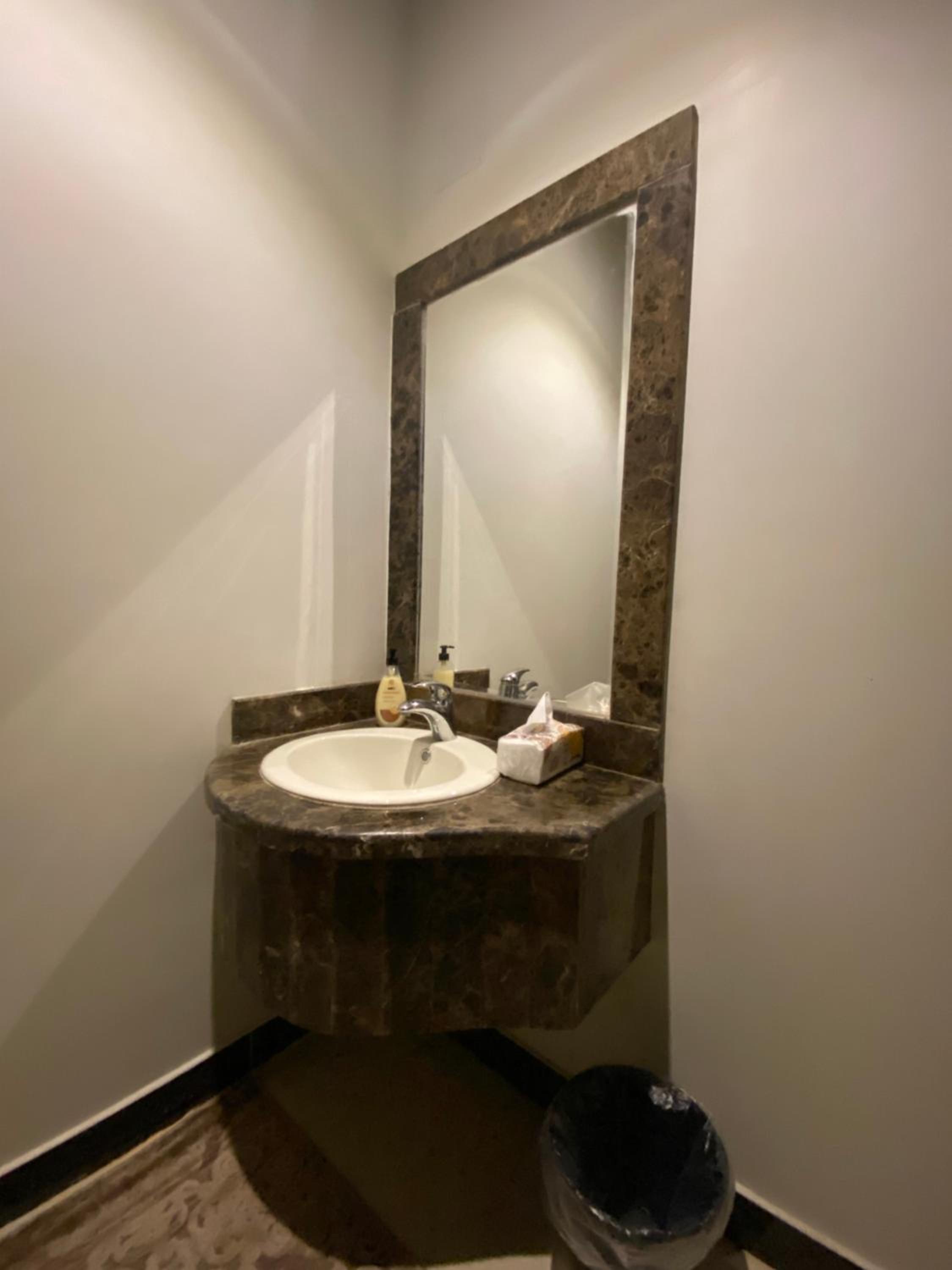 Yasmeen Apartments J1