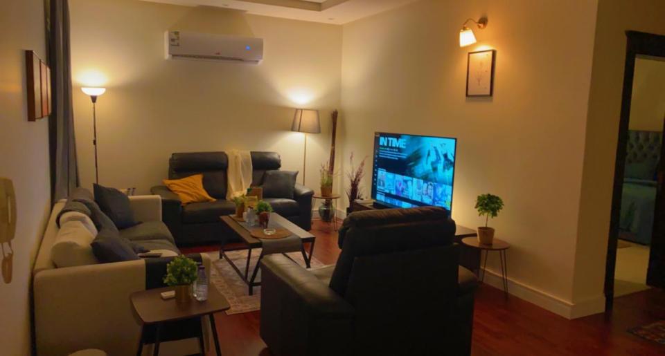 Yasmeen Apartments J1