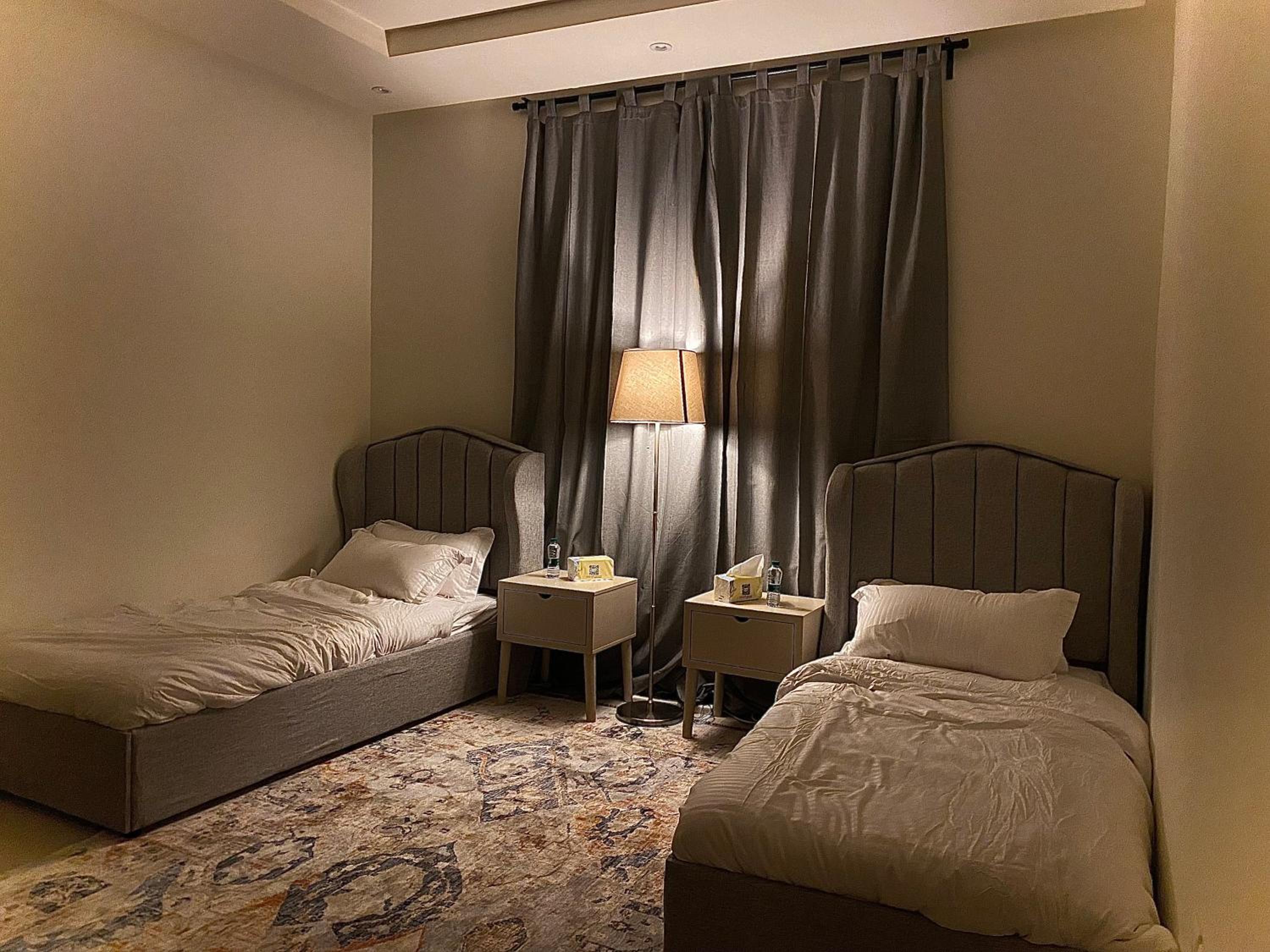 Yasmeen Apartments J1
