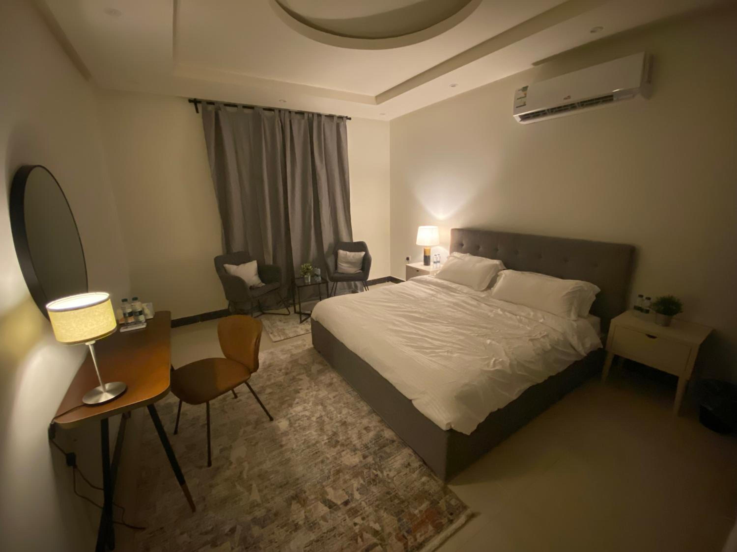 Yasmeen Apartments J1