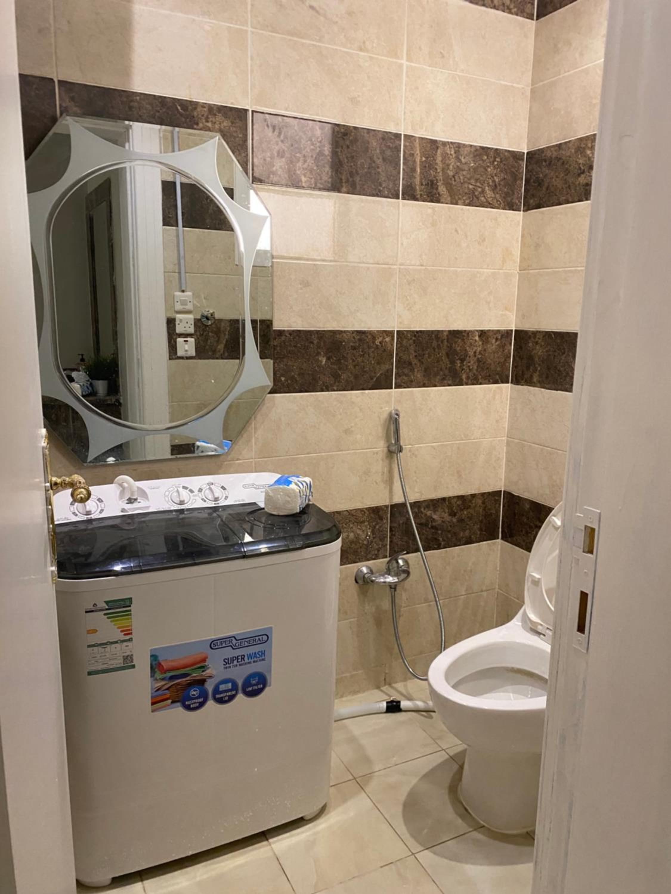 Yasmeen Apartments J1