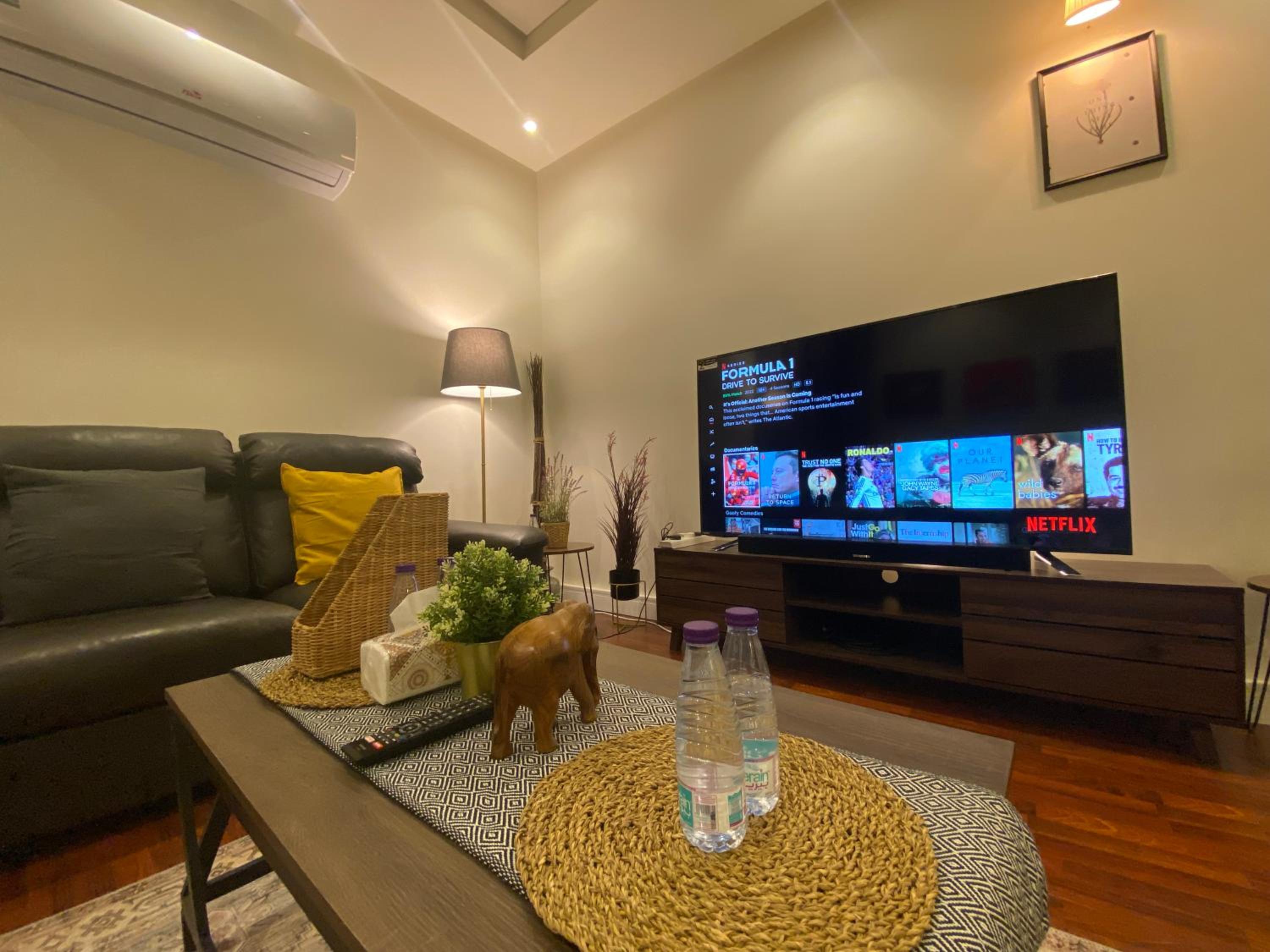 Yasmeen Apartments J1