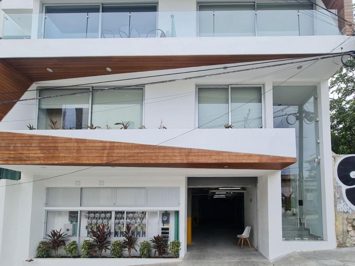 DK Exlusive 1BR- Balcony and Rooftop Sea view view 4