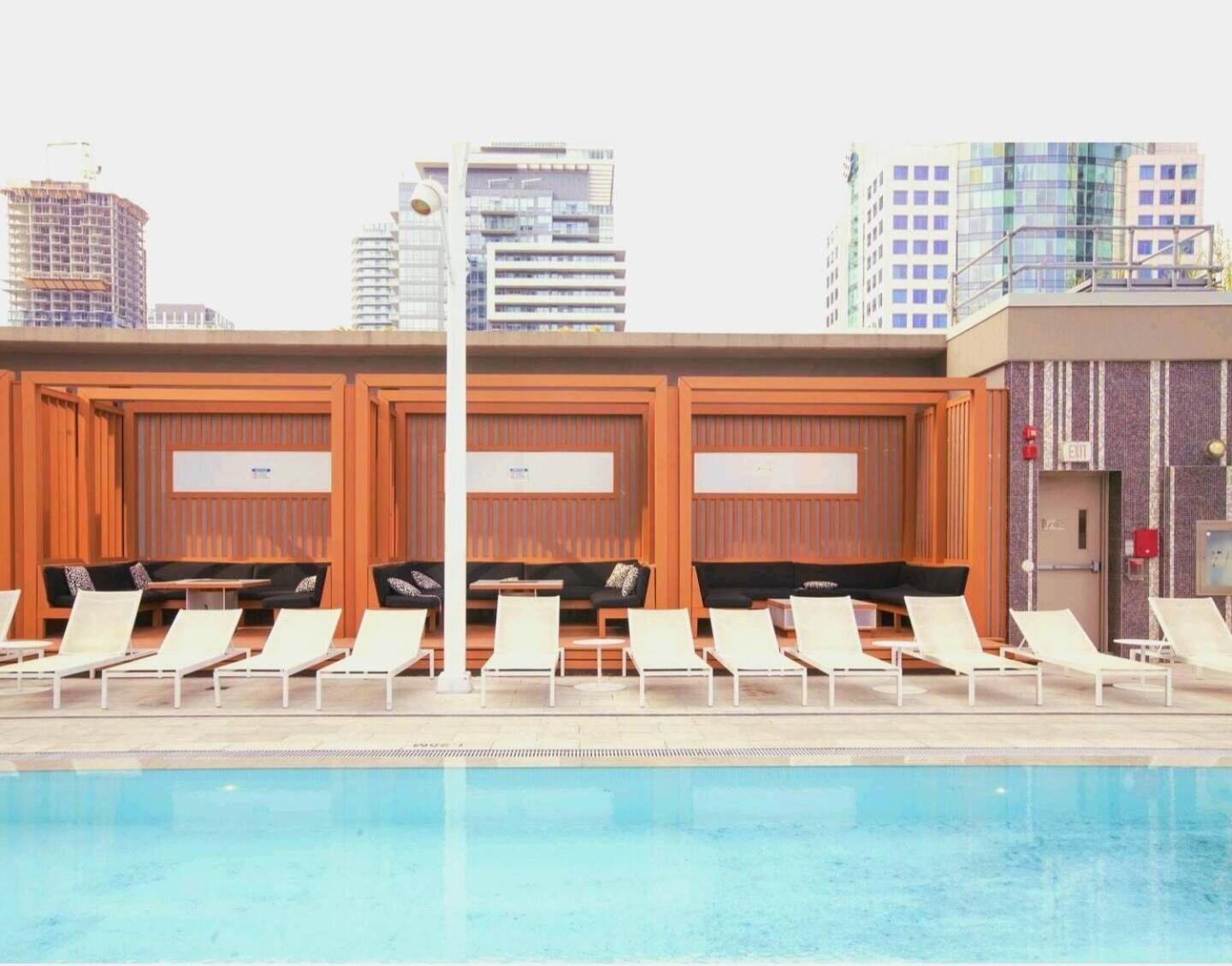 3BR Skyline Condo - By CN Tower & MTCC & Free Parking