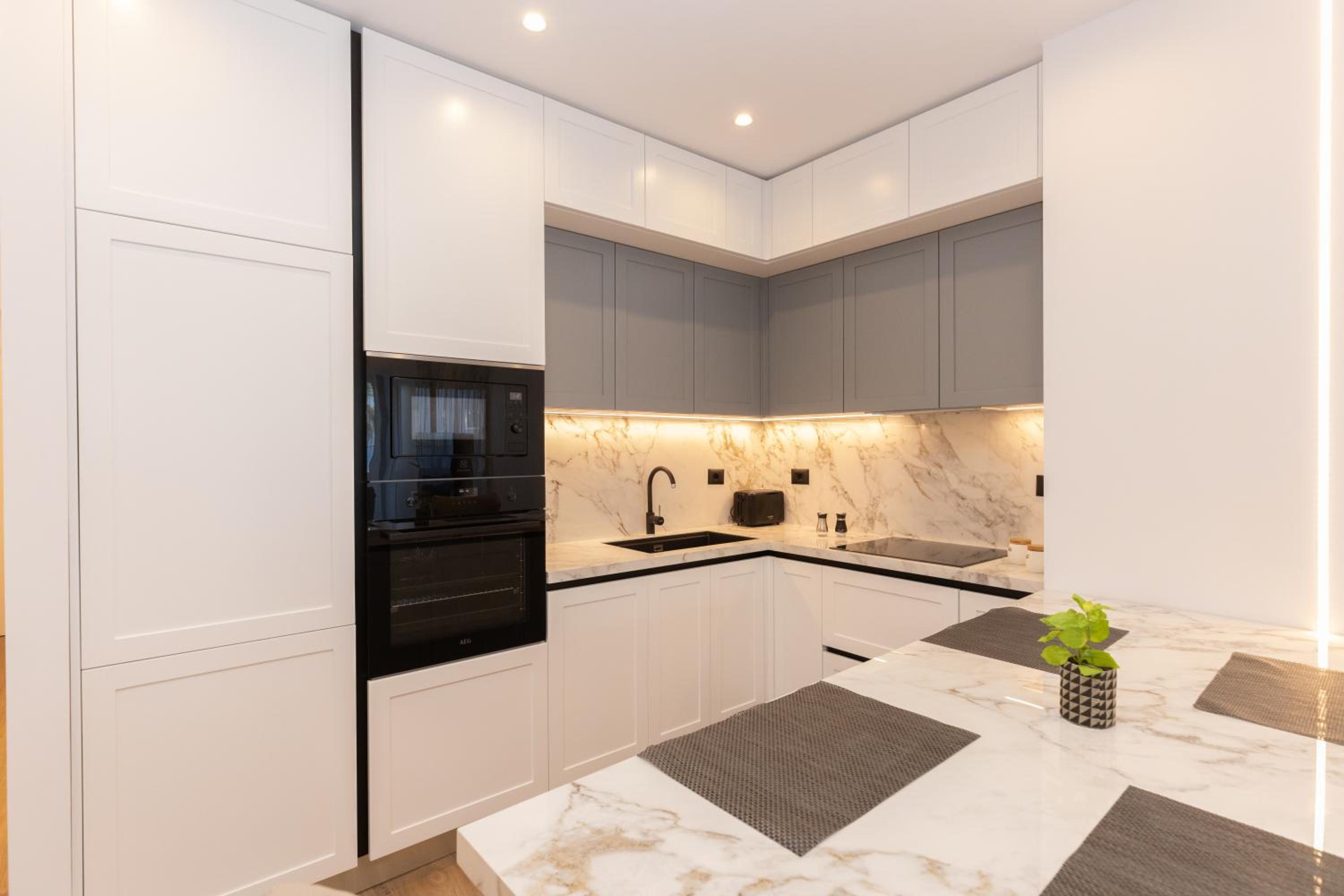 Belleview Apartment 1