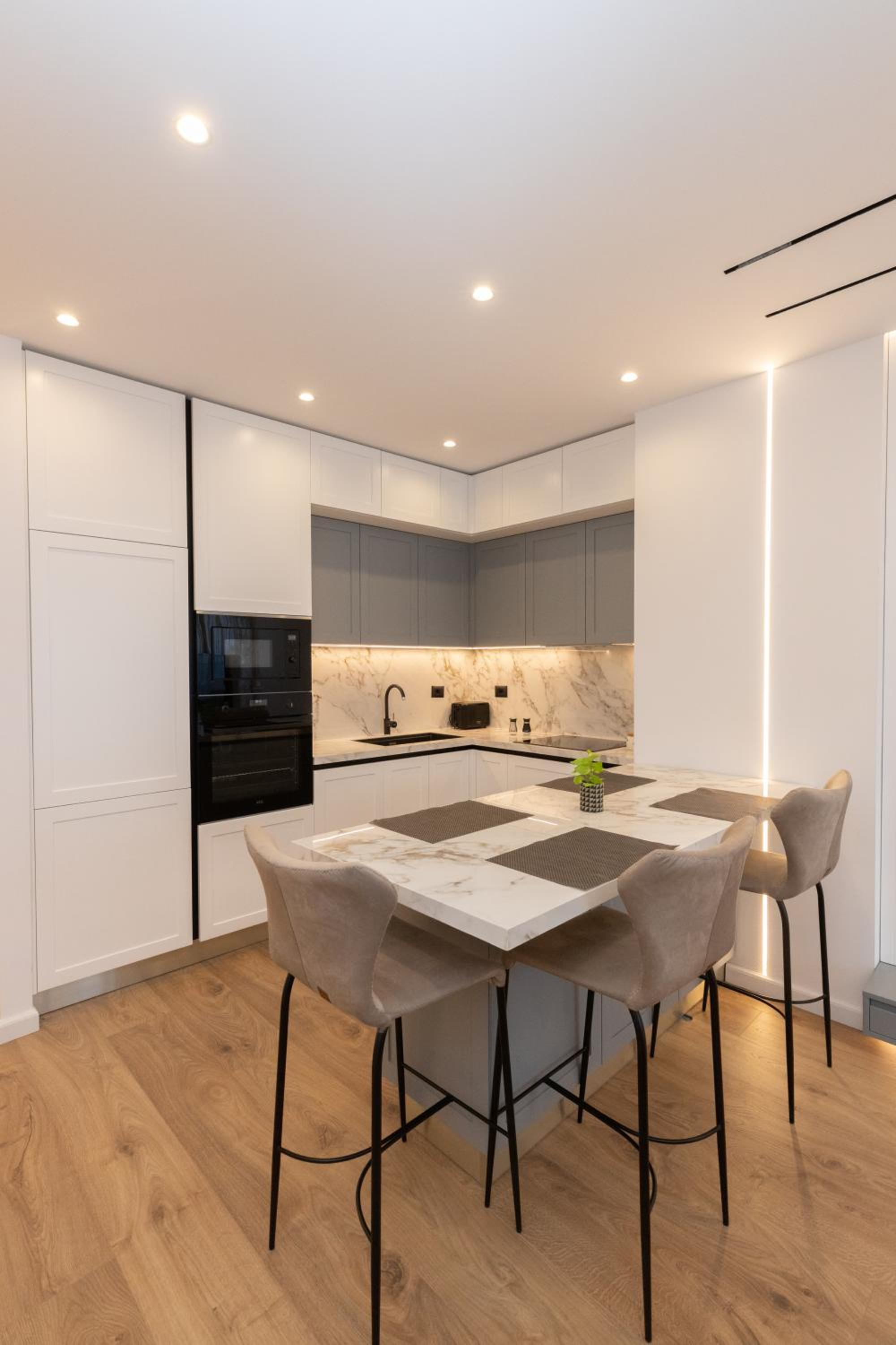 Belleview Apartment 1