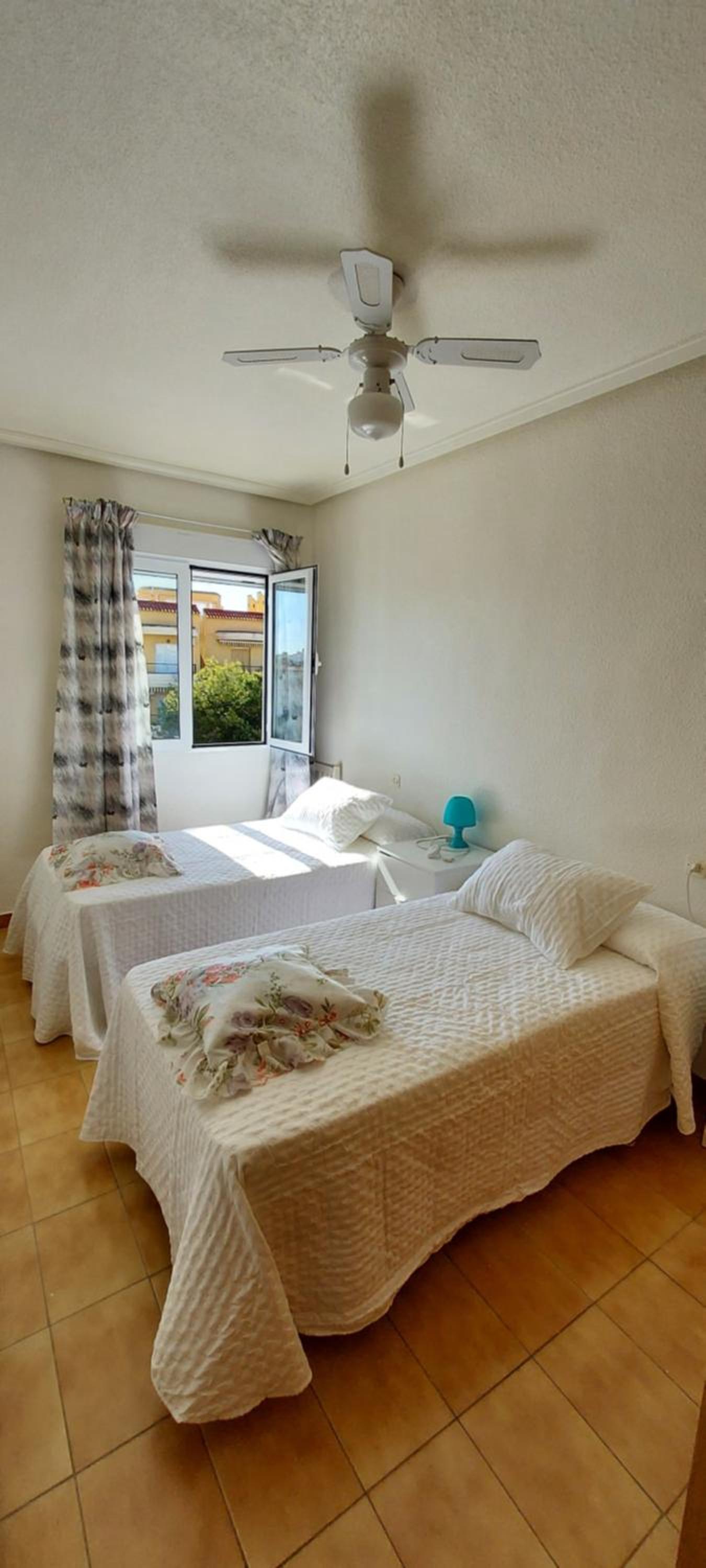 Bungalow Virgen del Pilar en Santa Pola