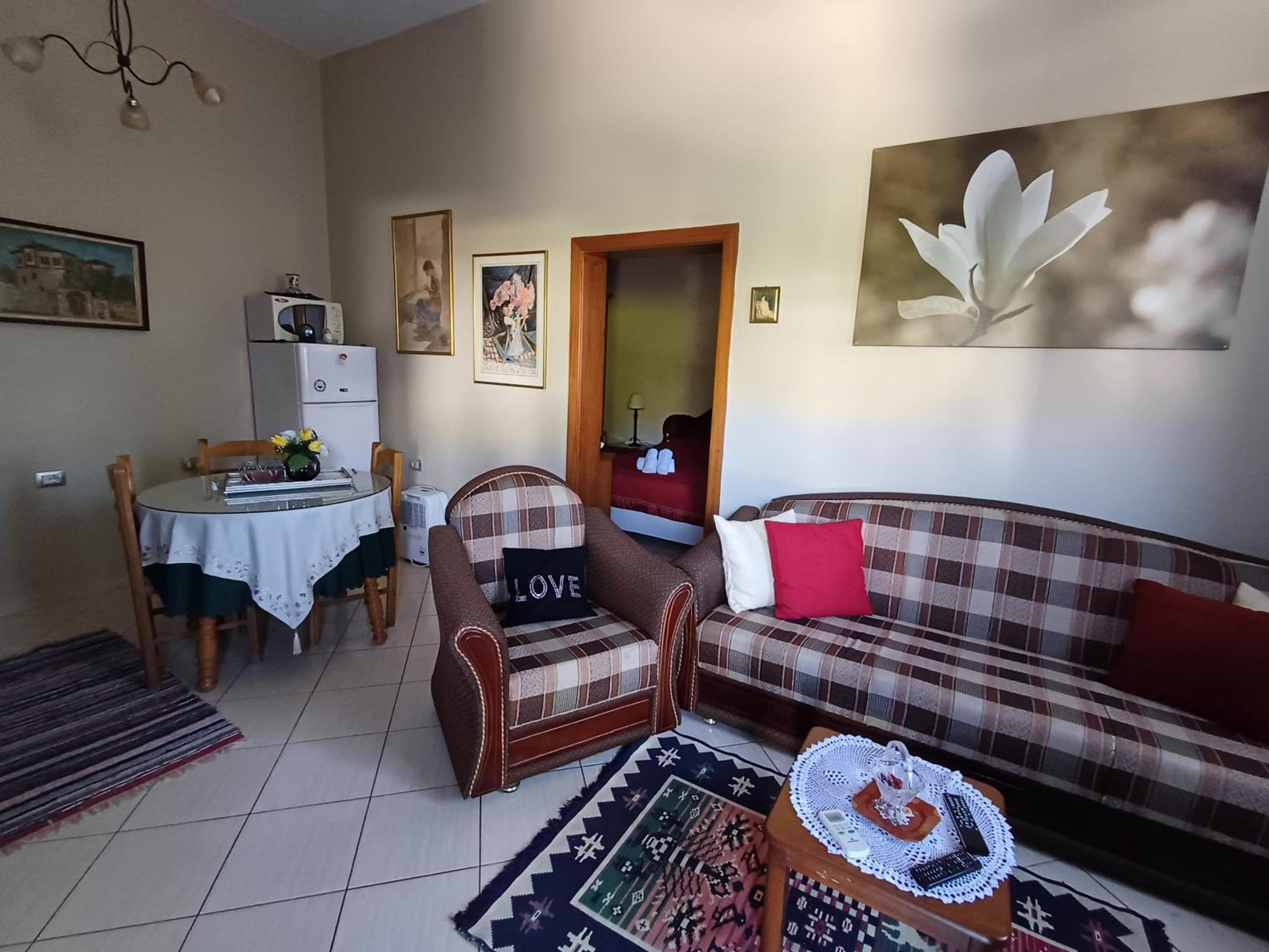 Cozy House, in Gjirokastra