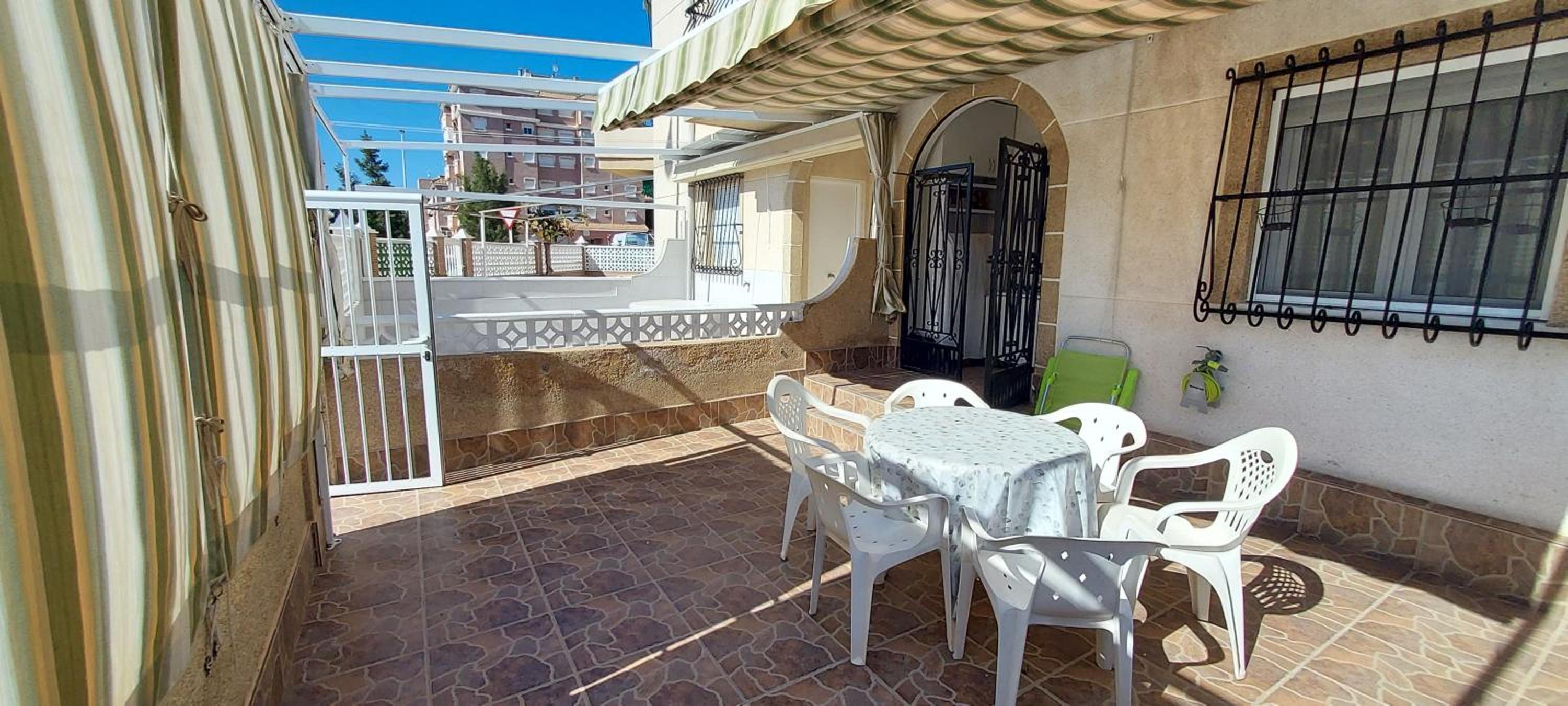 Bungalow Virgen del Pilar en Santa Pola