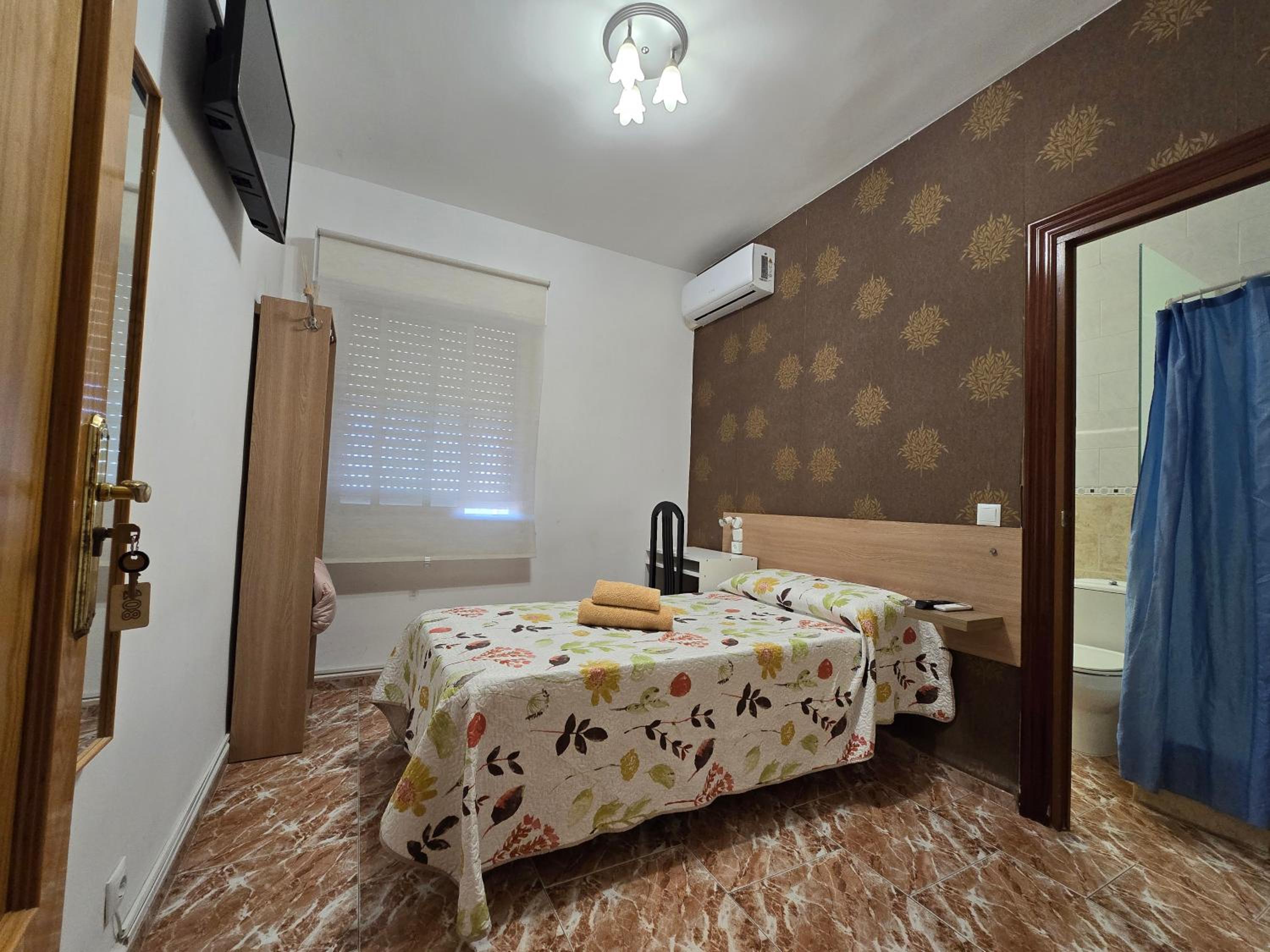 Hostal Alfil view 3