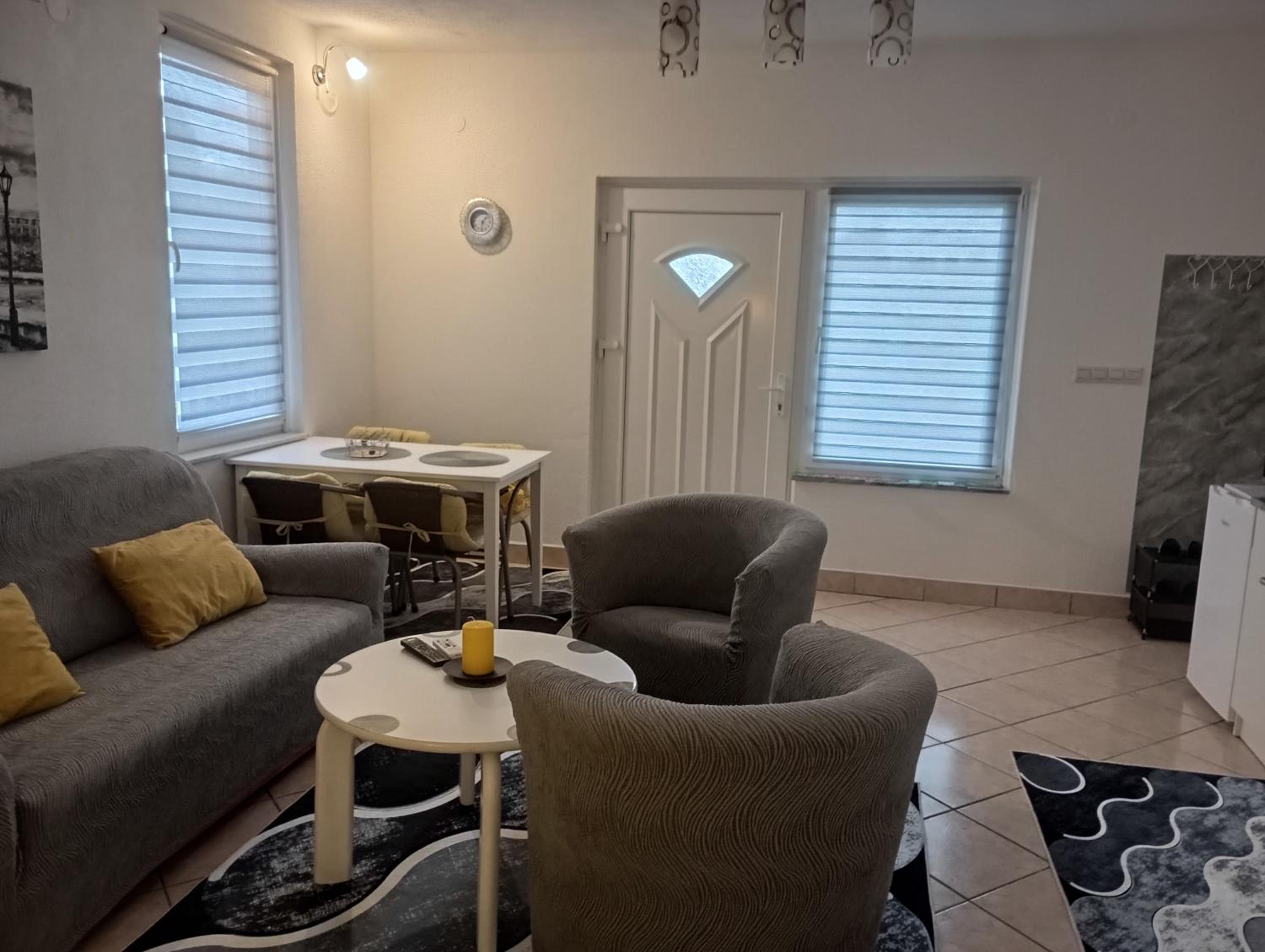 Studio apartman Nejra