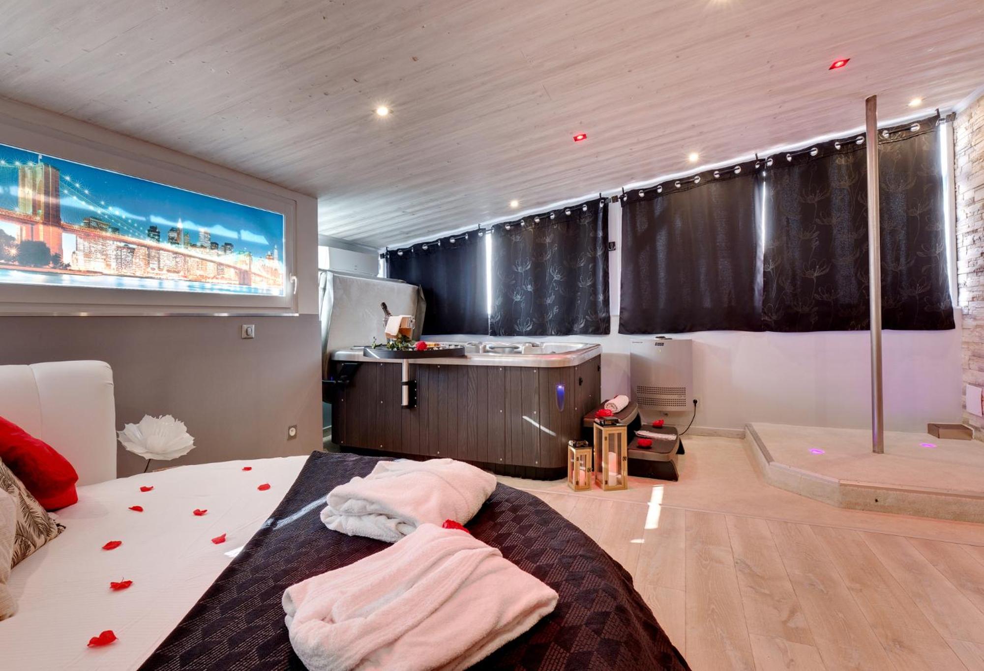SUITE BROOKLYN JACUZZI, photo 13