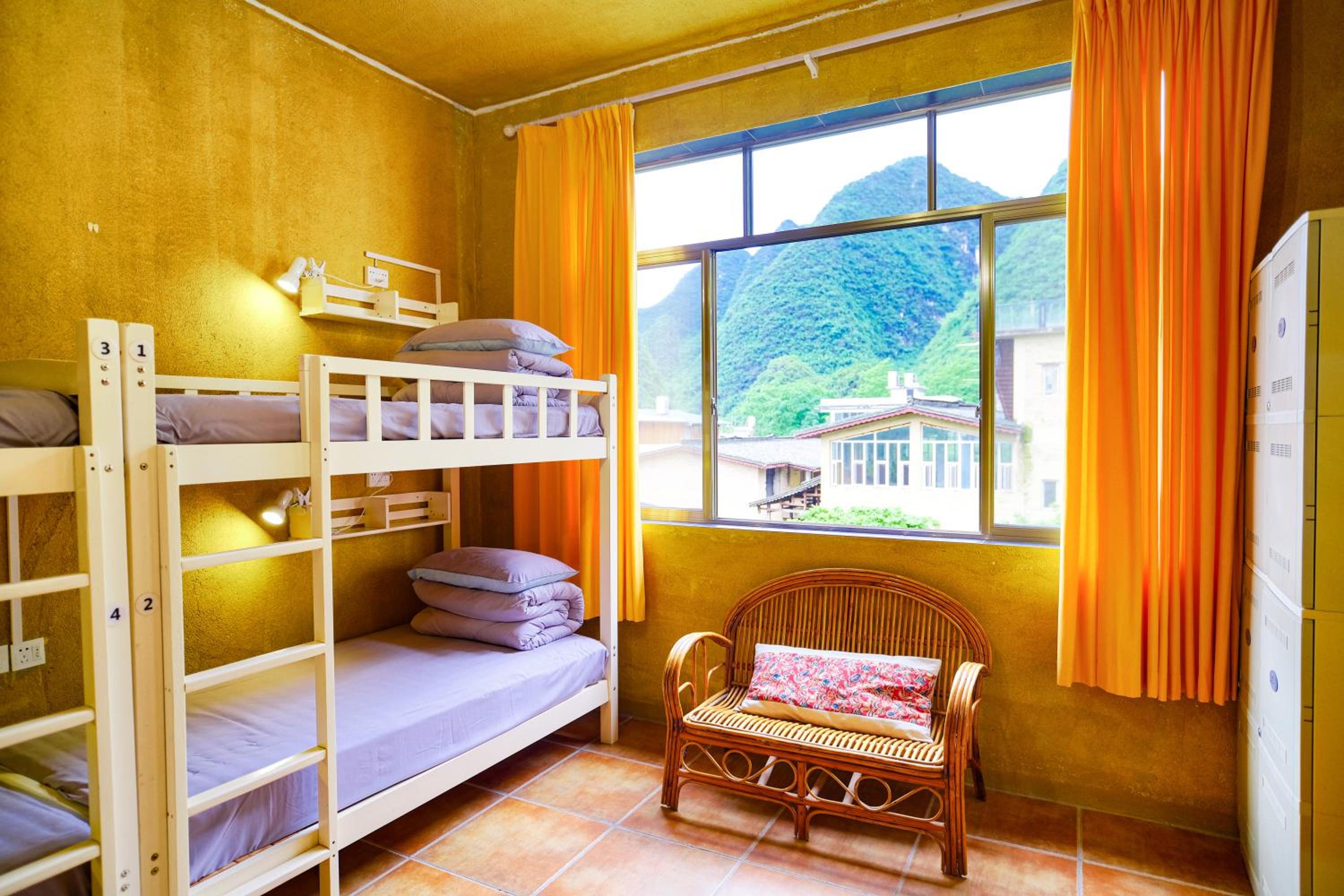 Yangshuo Eden's Social Guesthouse - Wake up to a hearty Western breakfast & fresh craft coffee & night beers & outdoor activities