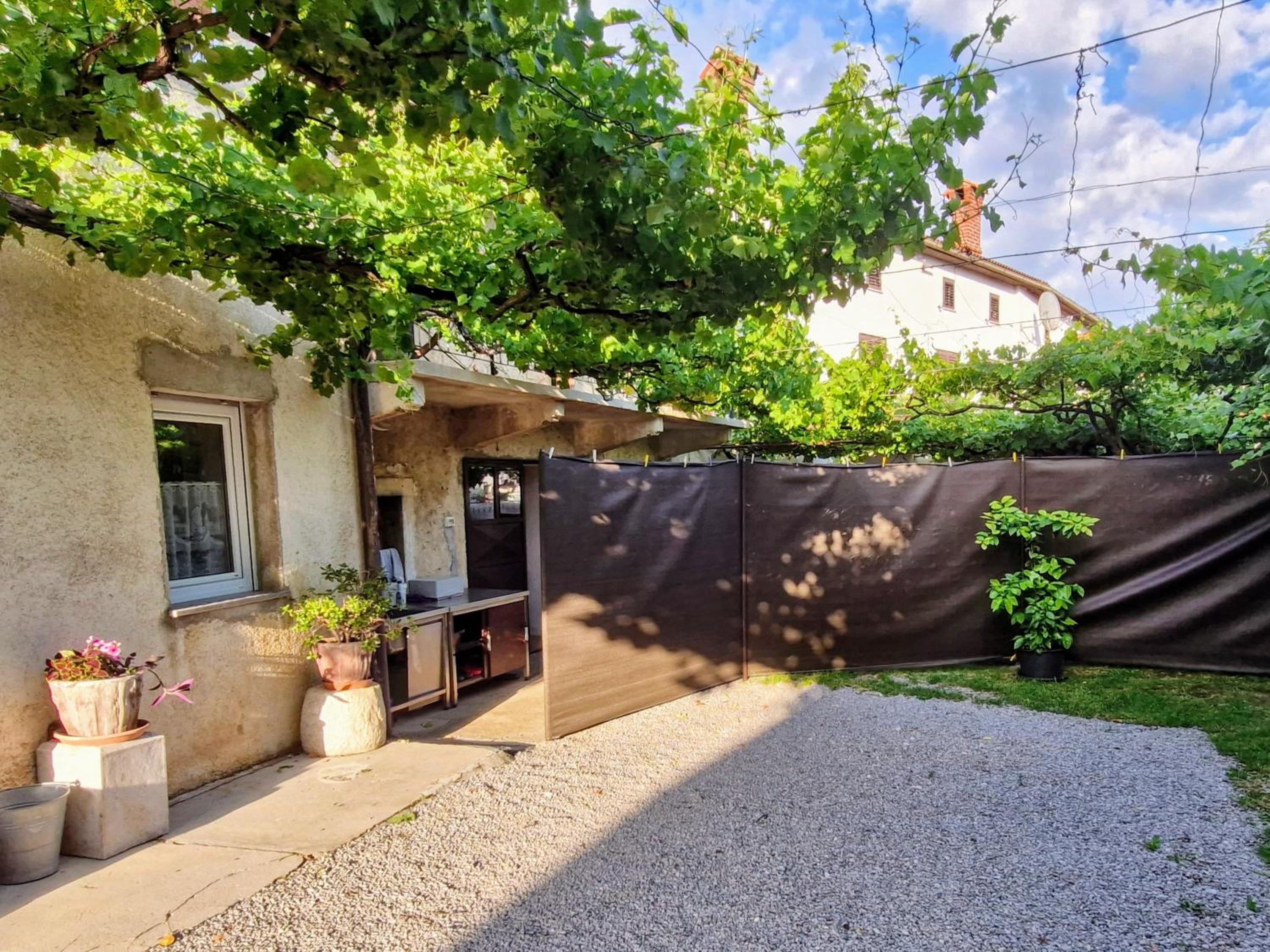 Apartma Ježevi
