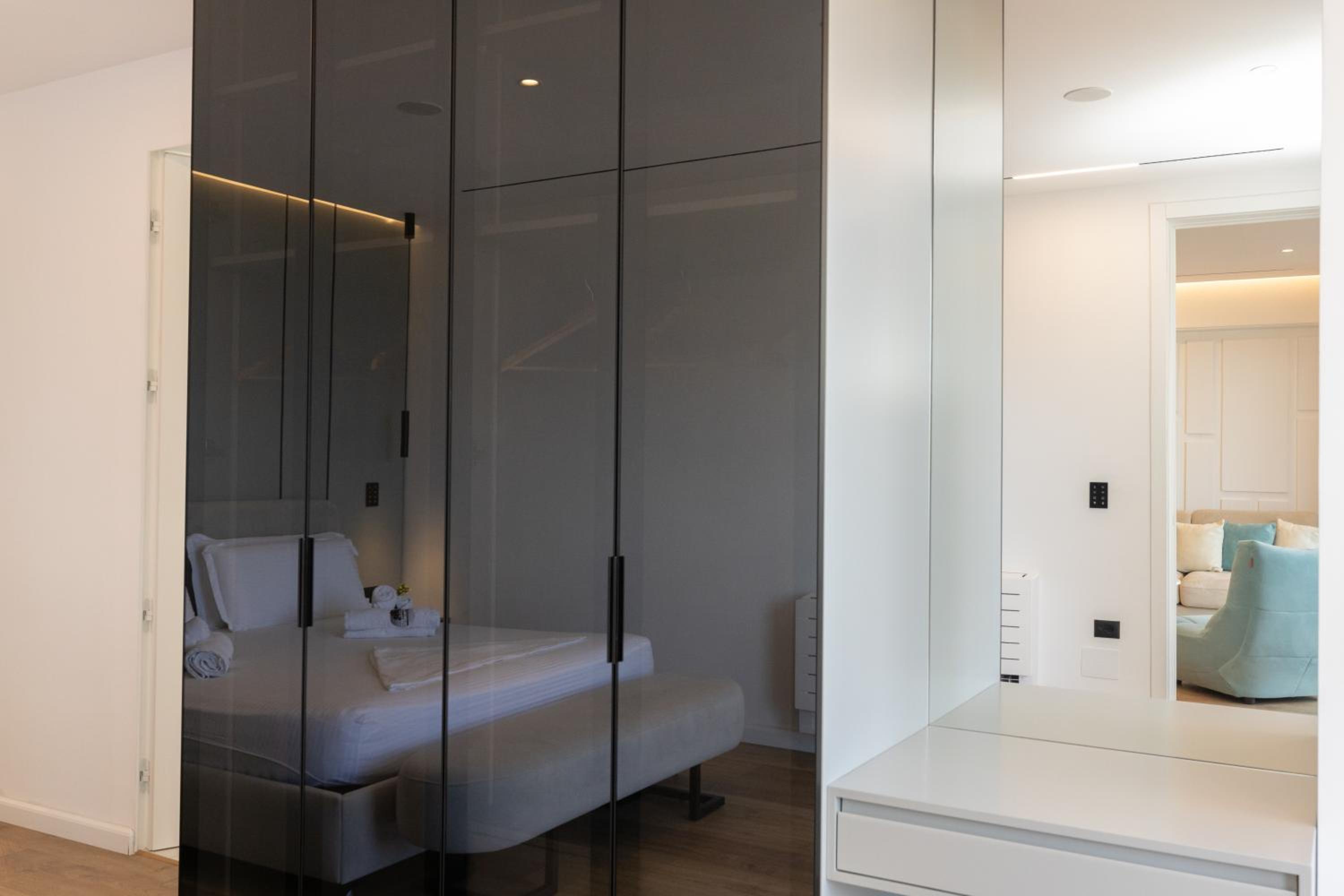 Belleview Apartment 1
