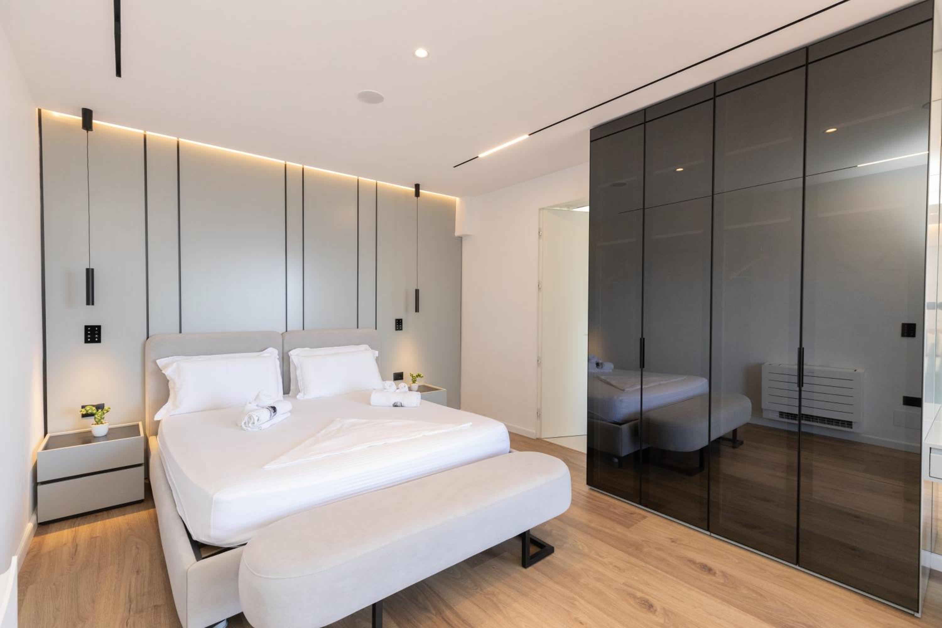 Belleview Apartment 1
