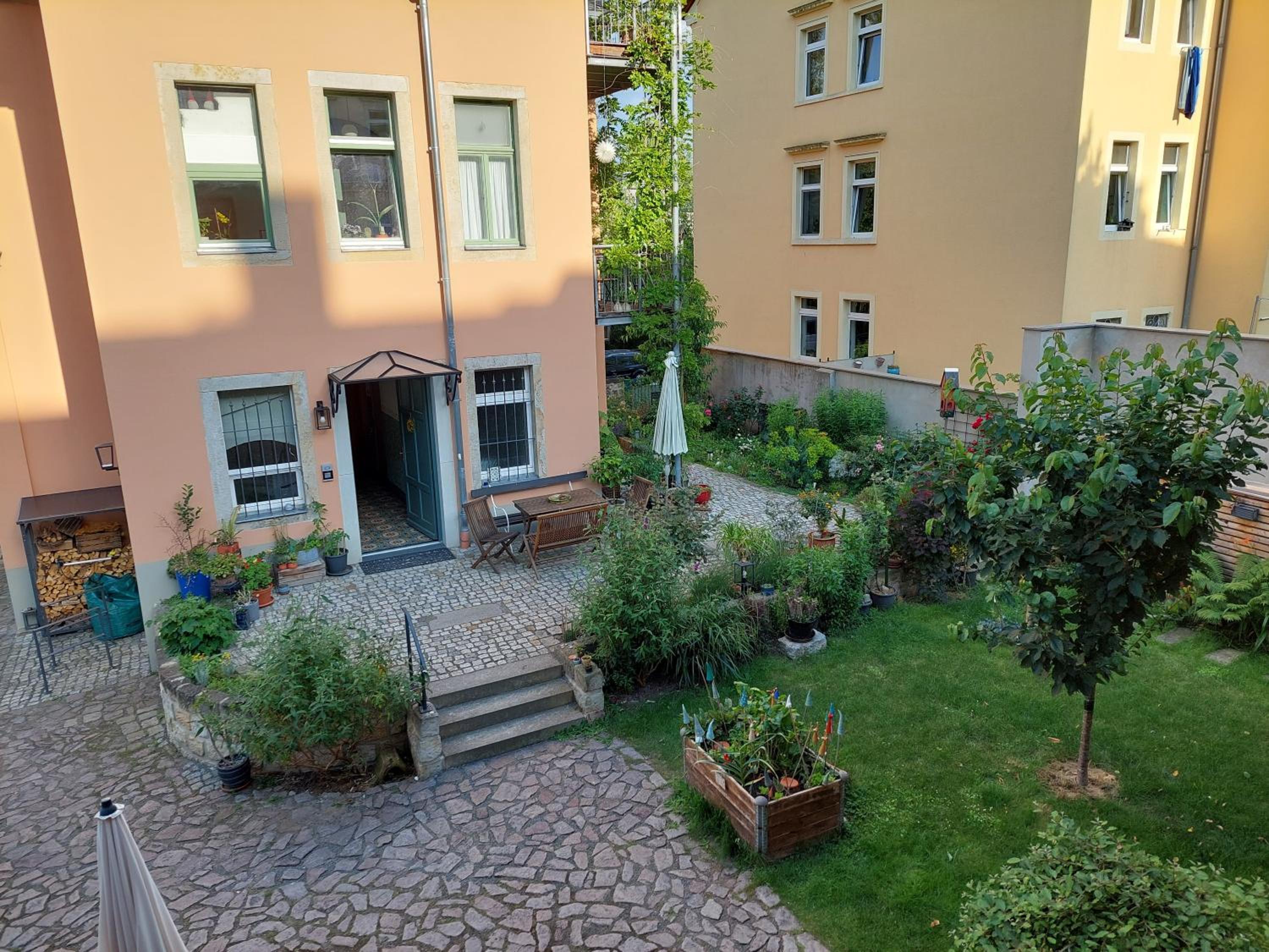 Dein Zuhause in der Ferne im grünen Kreativhof 