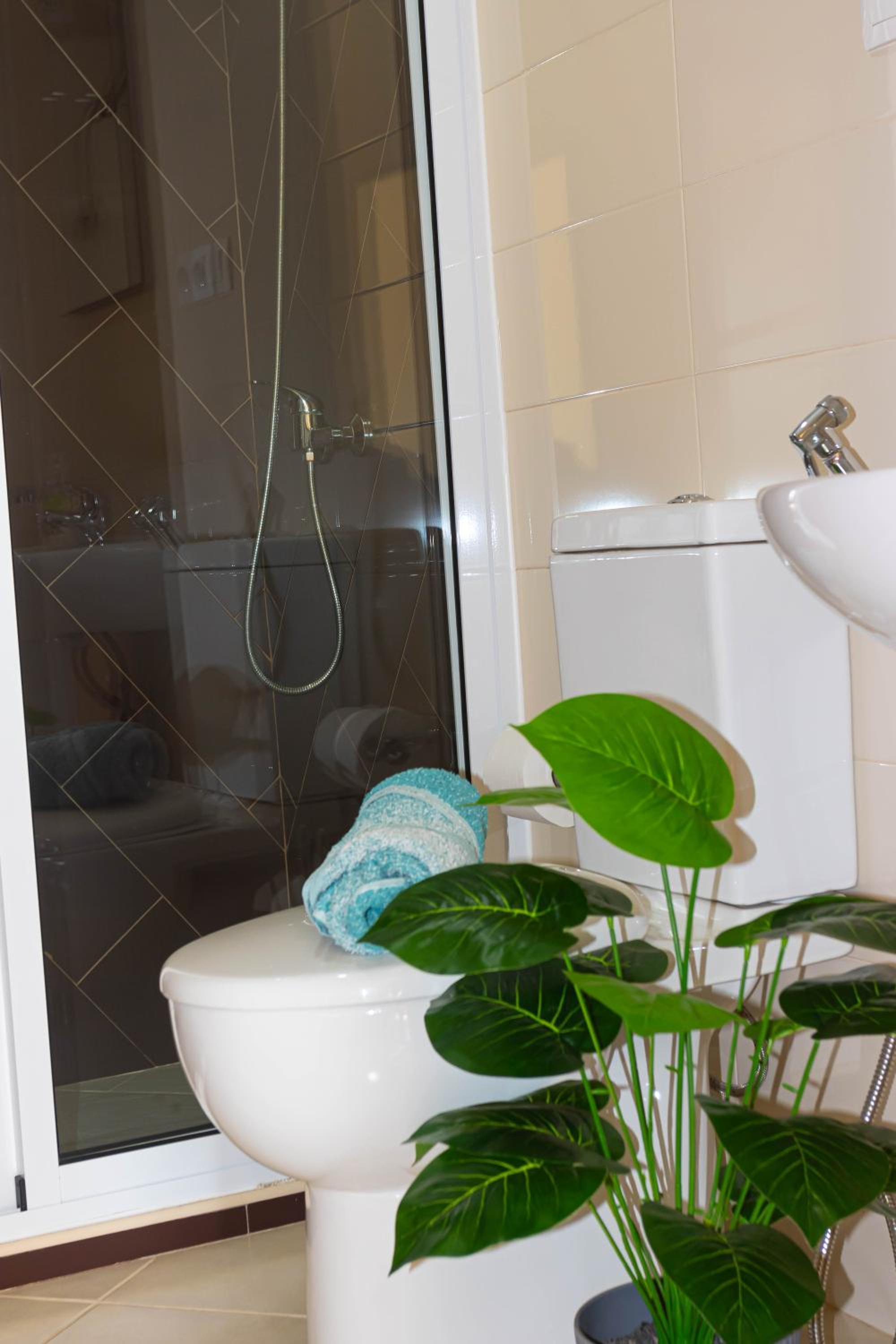 Beauty Plaza Suites