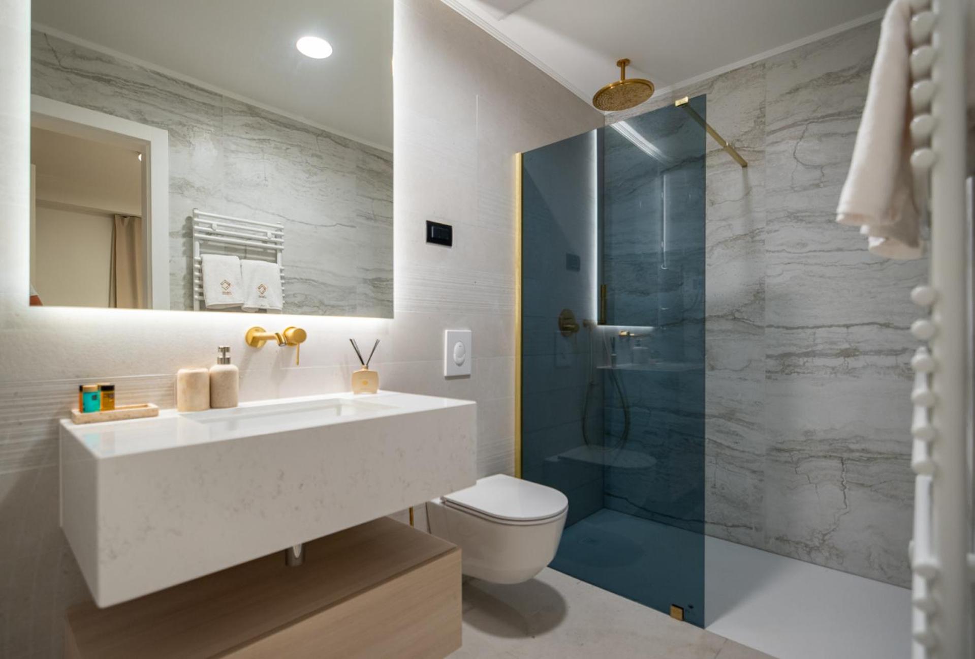 Cascade Luxury Apartments