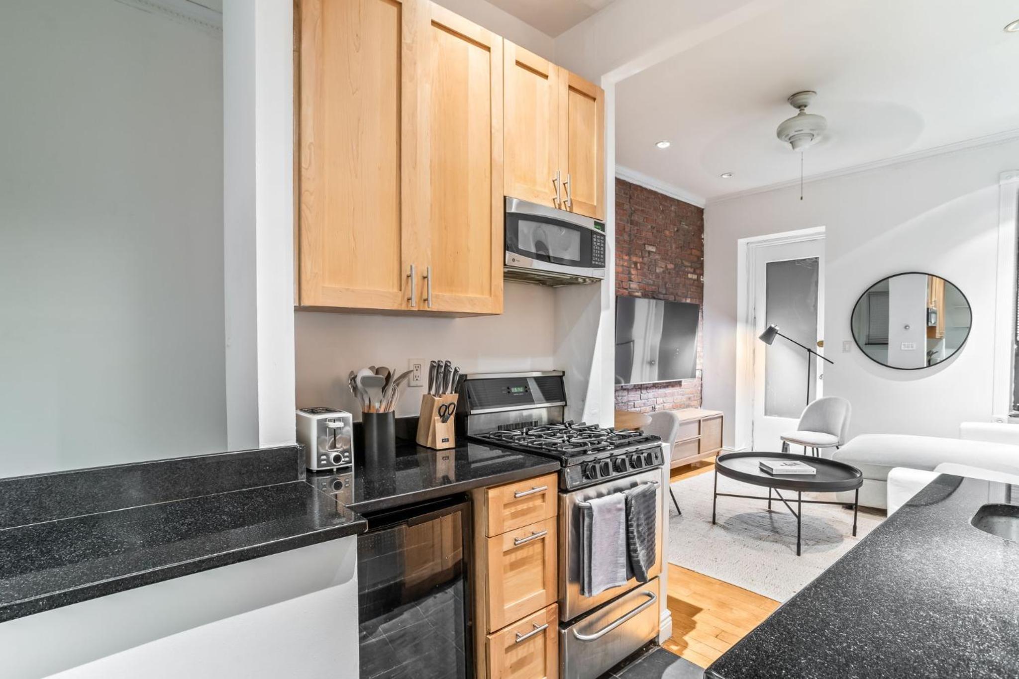 Cute 3BD 2Bath Apartment