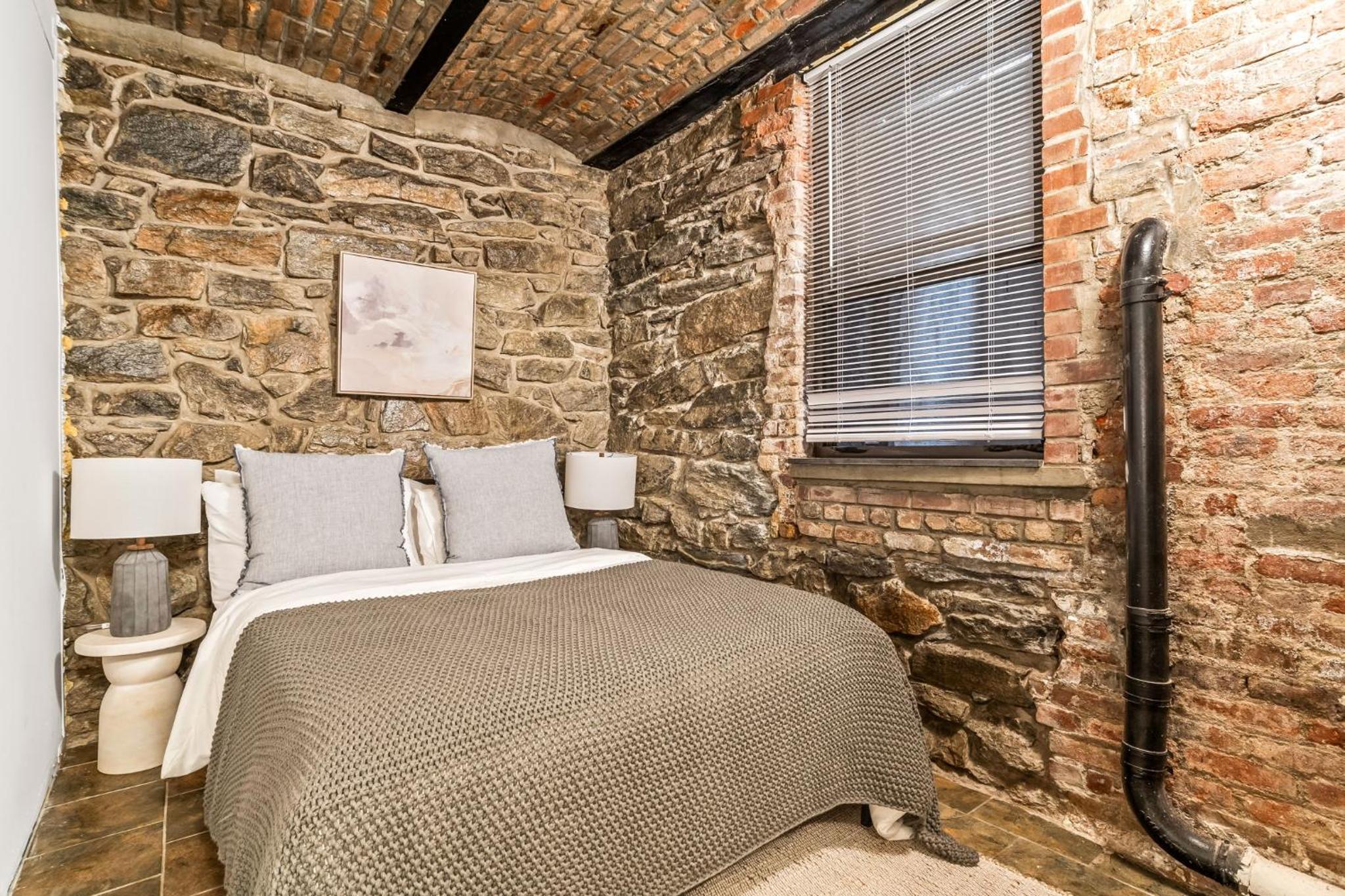Cute 3BD 2Bath Apartment