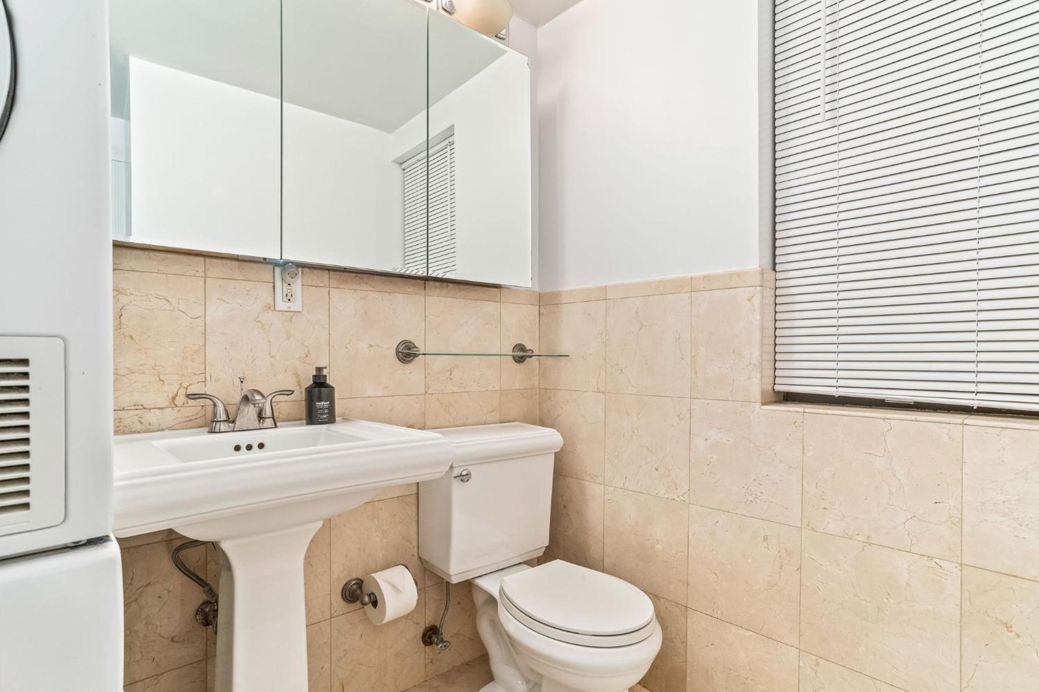 Cute 3BD 2Bath Apartment
