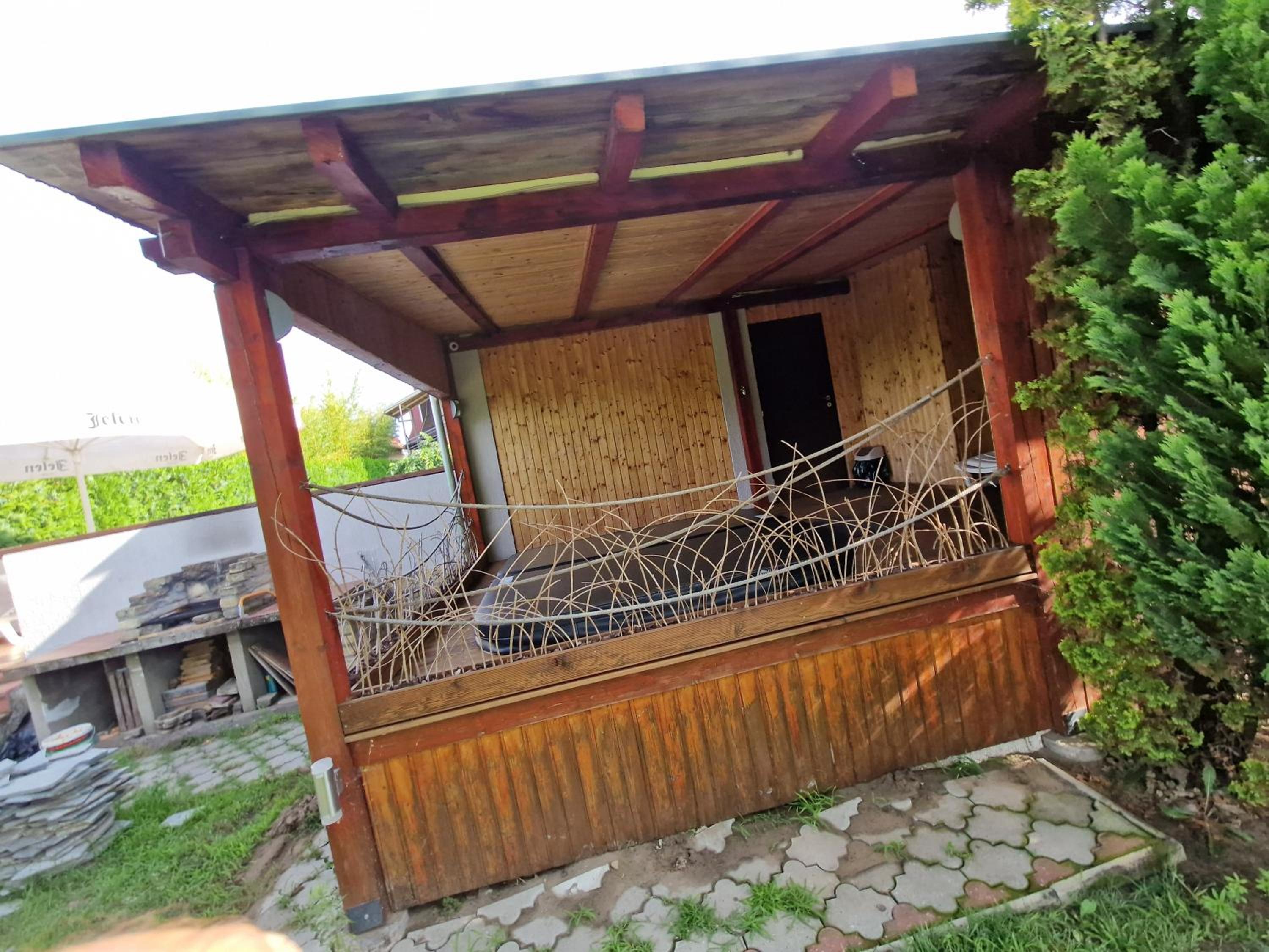 Photo 23