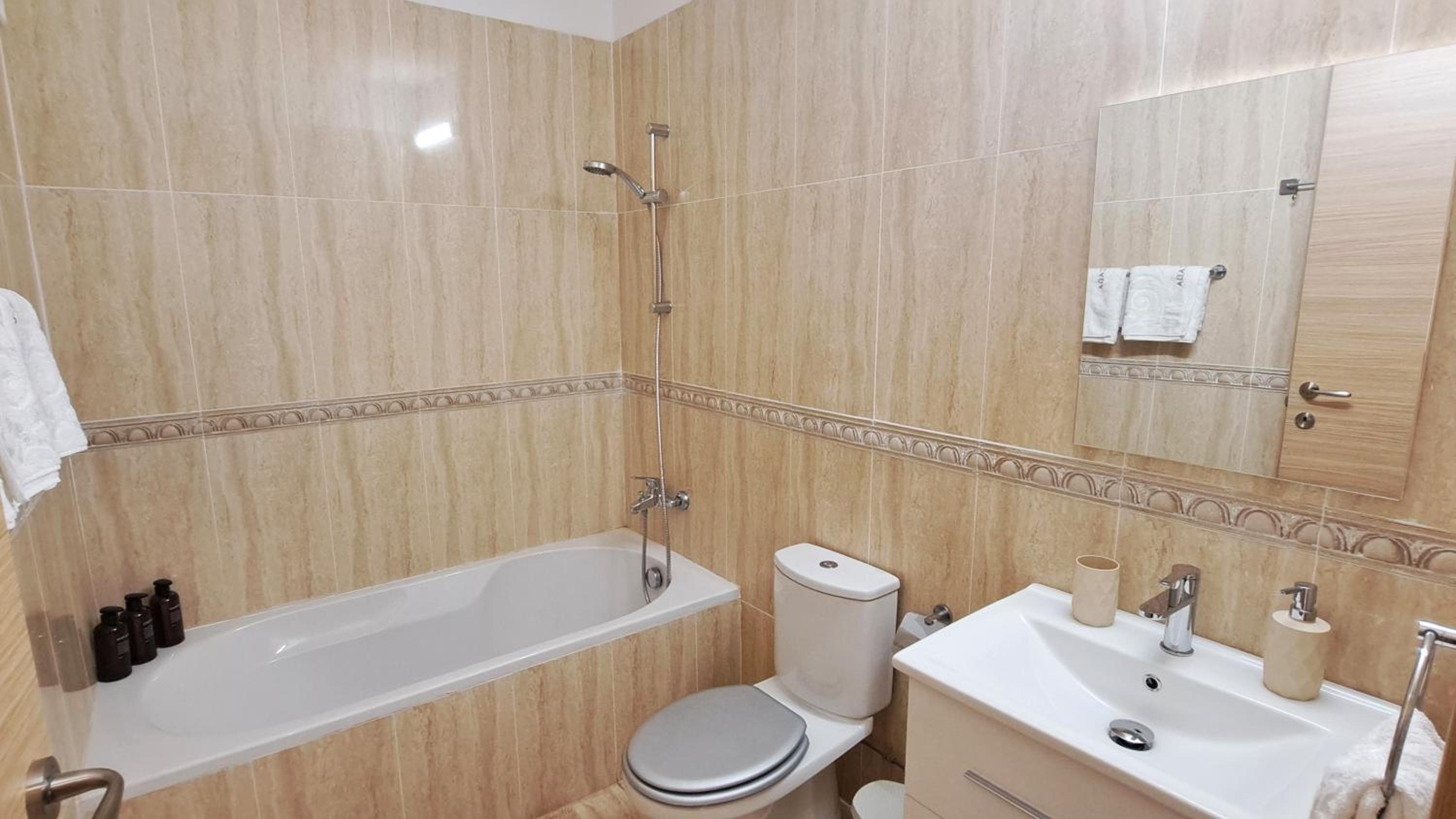 NISSI BEACH Apt 2 RESORT AND SEA VIEW FREE WIFI
