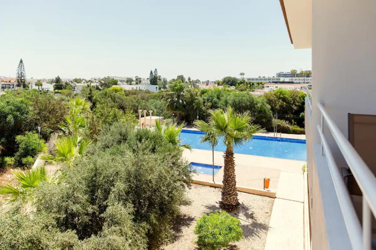 NISSI BEACH Apt 2 RESORT AND SEA VIEW FREE WIFI
