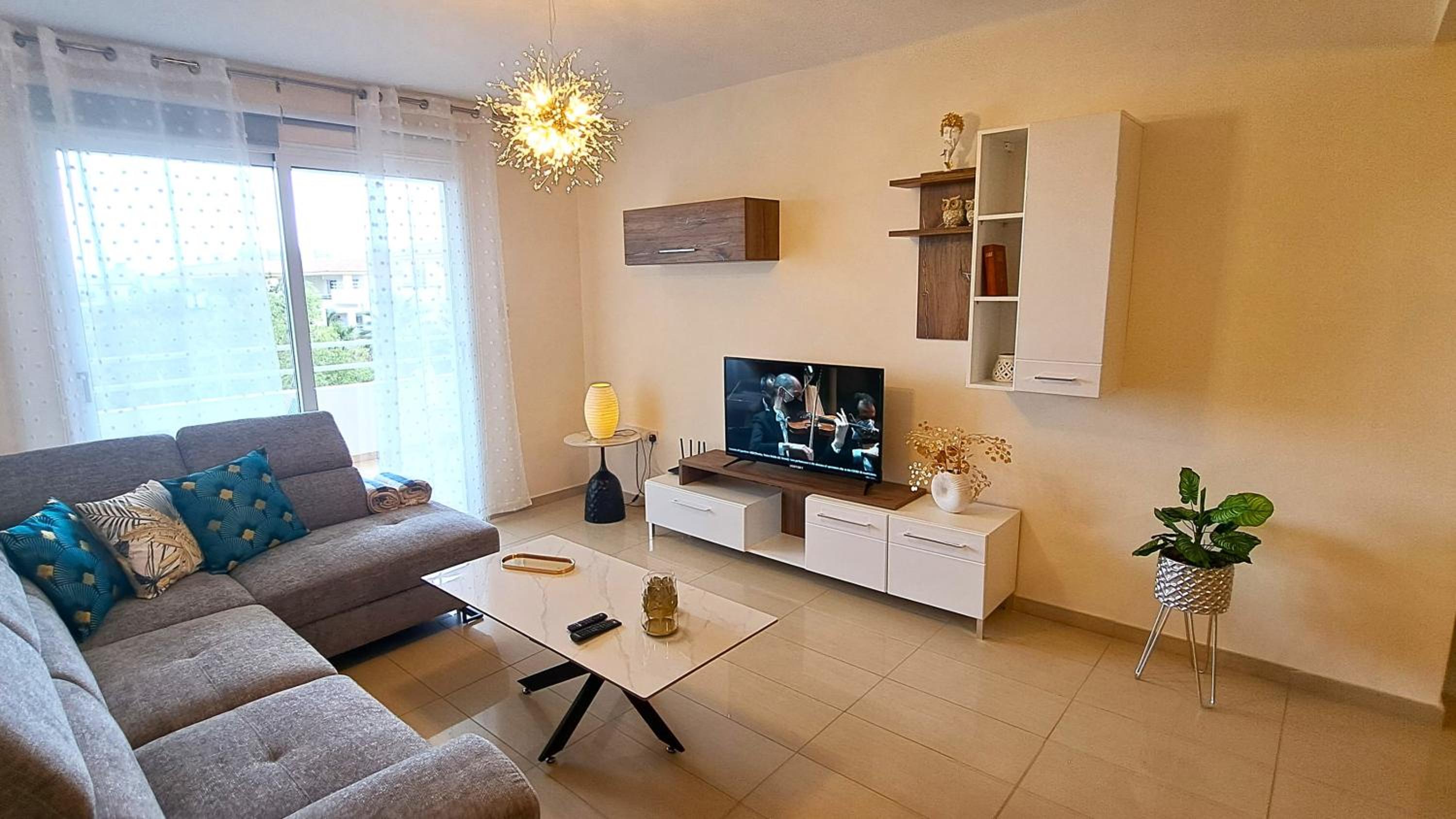 NISSI BEACH Apt 2 RESORT AND SEA VIEW FREE WIFI