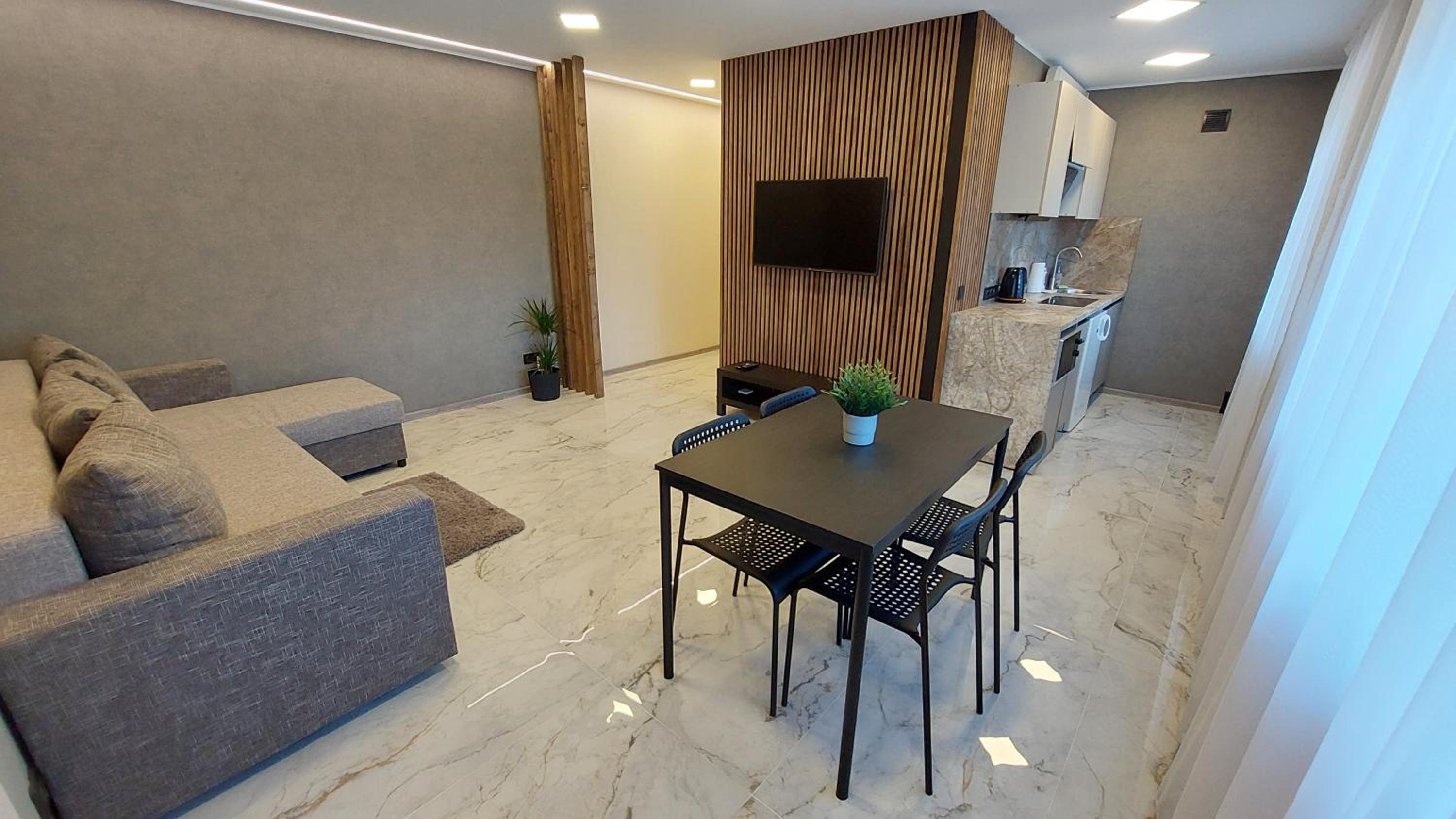 M13 Apartment view 4