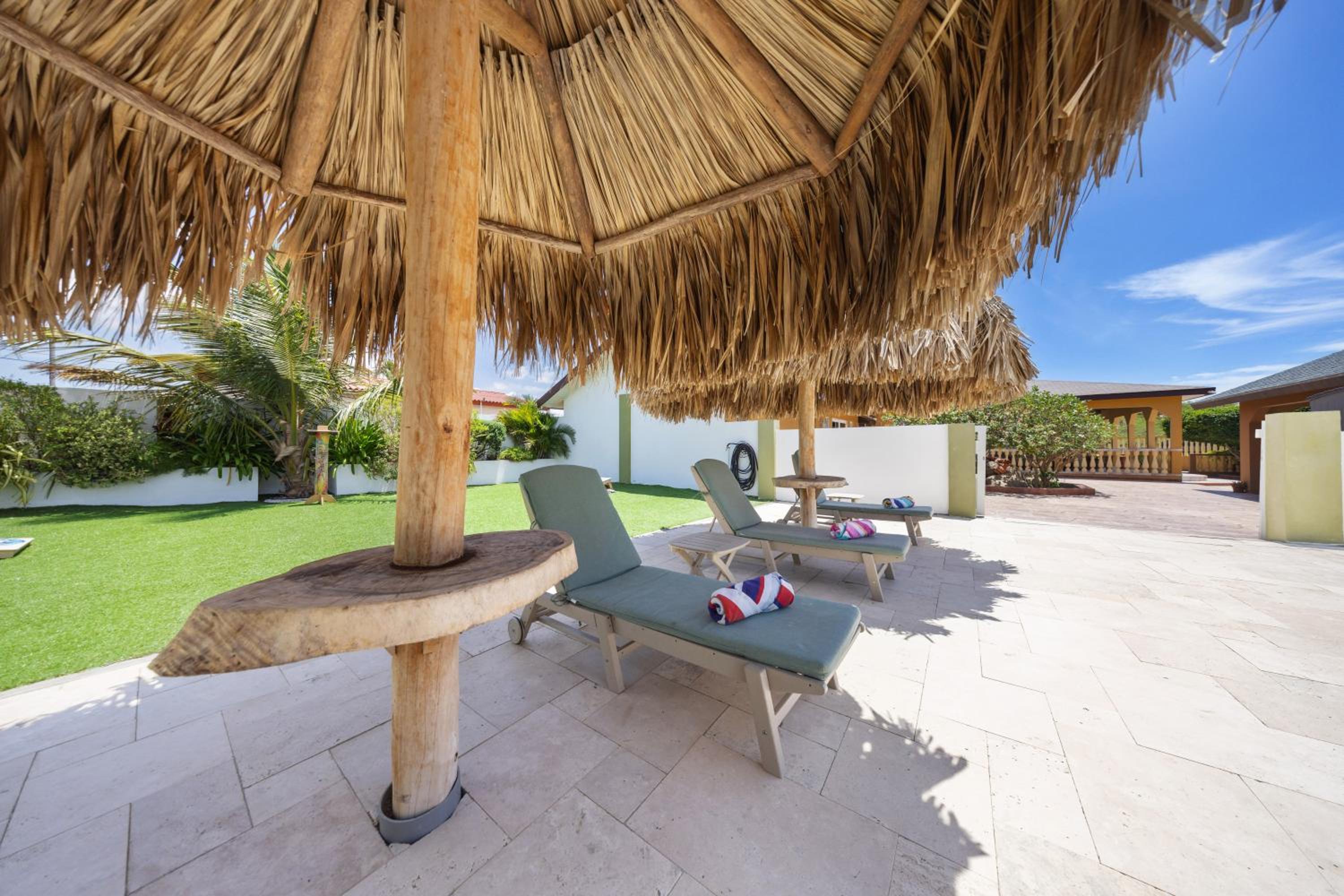 Cadushi Cove 4br Aruban Oasis Wpool & Bbq