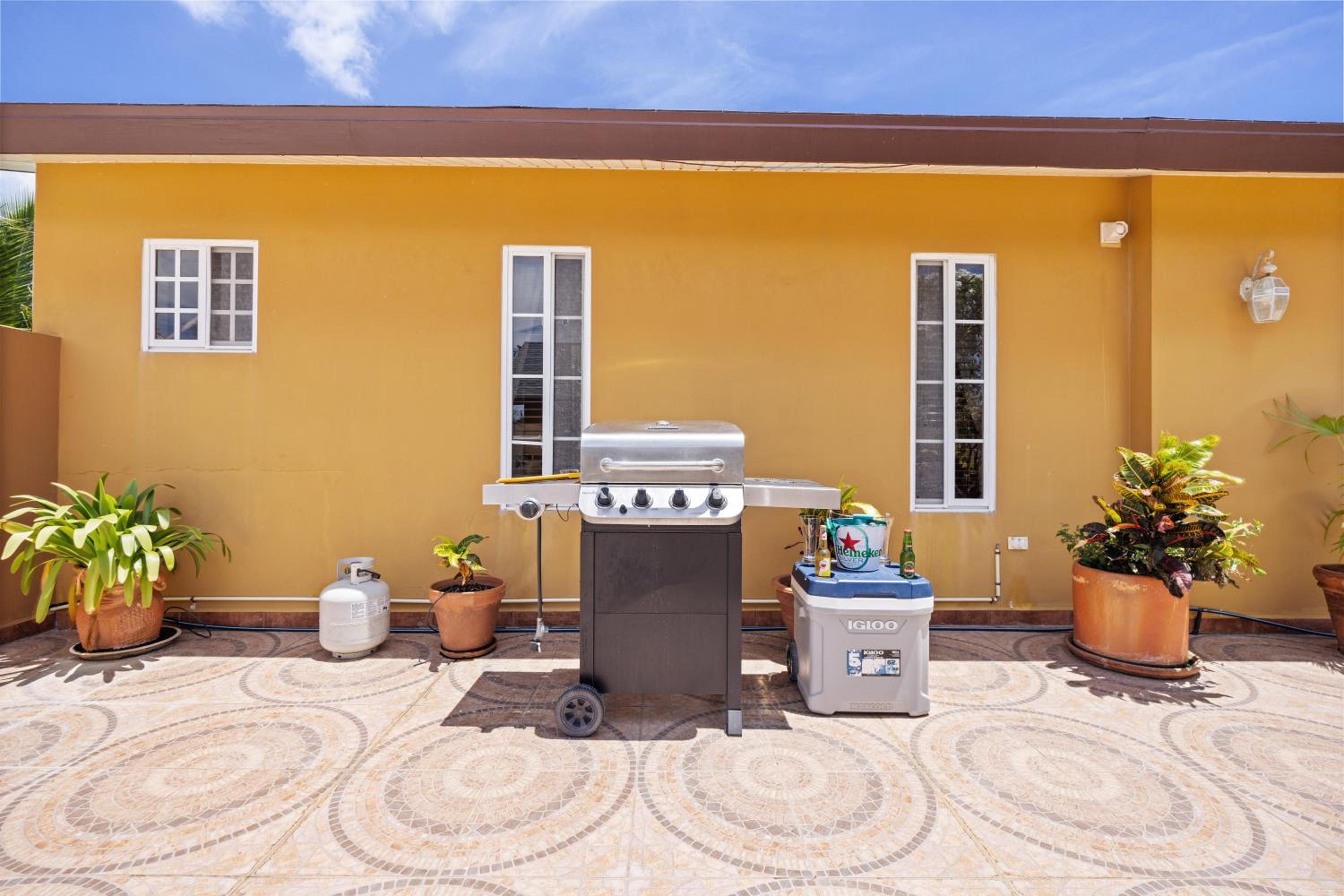 Cadushi Cove 4br Aruban Oasis Wpool & Bbq