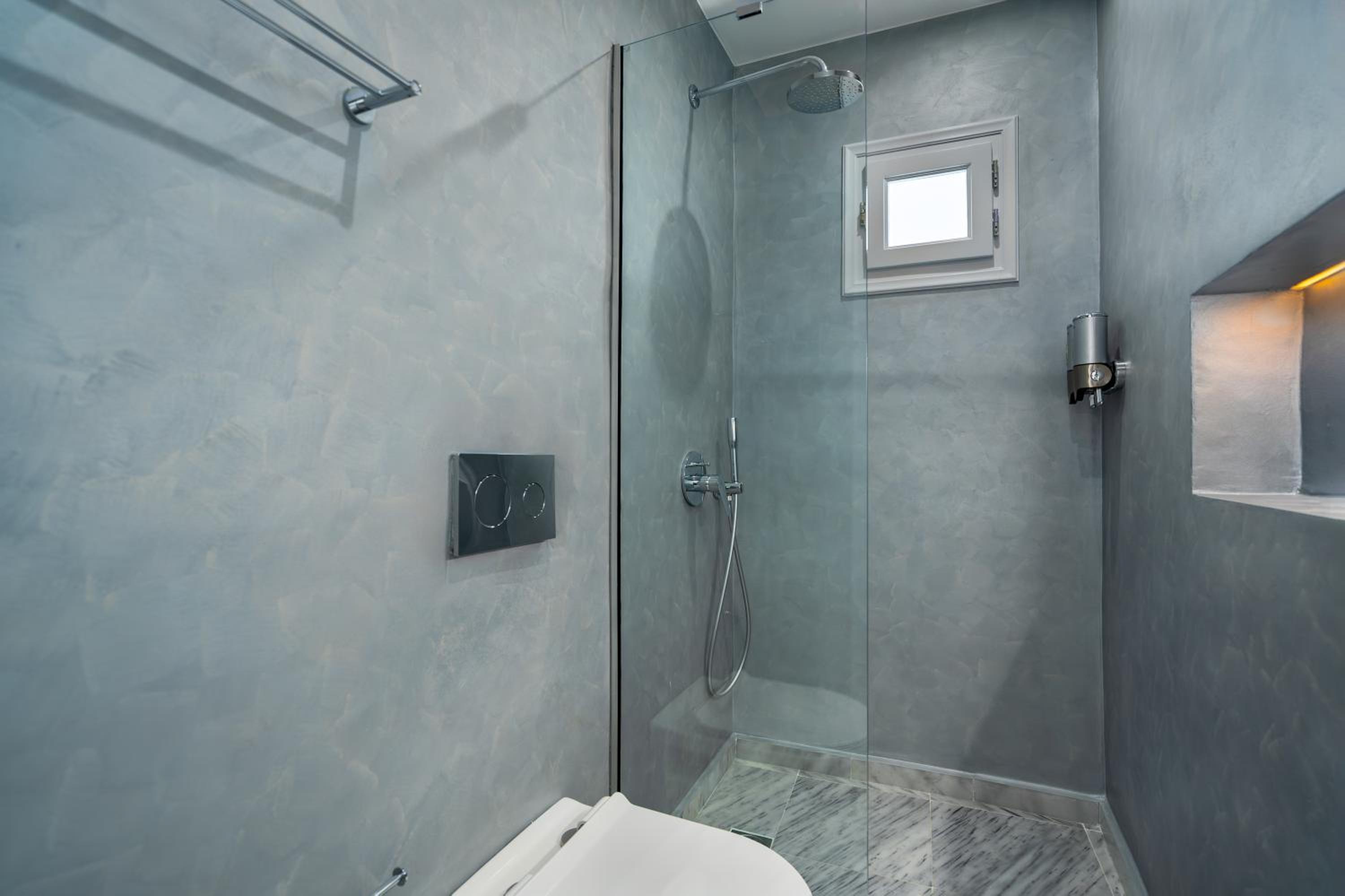 Oliva Suites Santorini