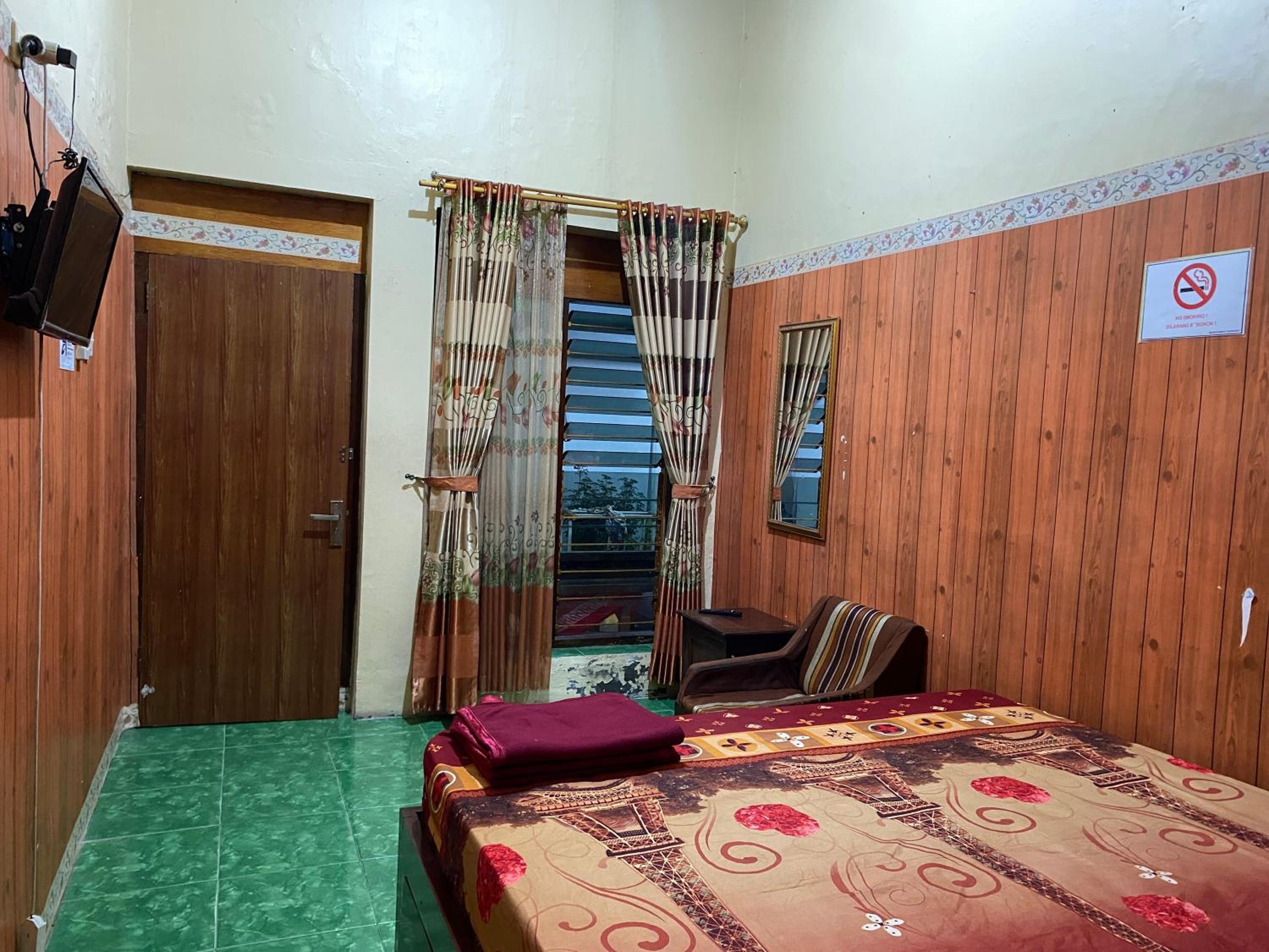 Parikesit Guest House