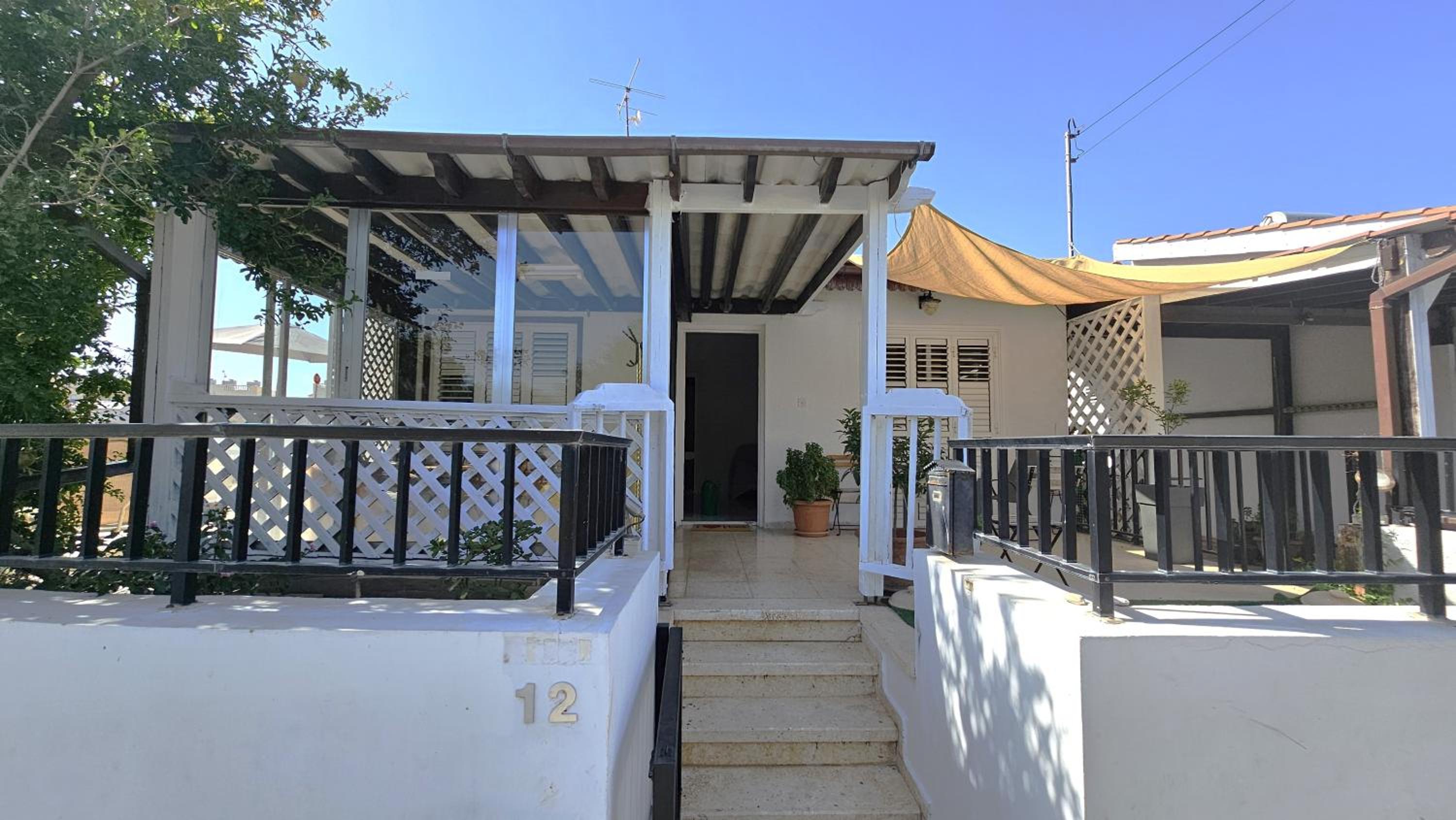Kings Bungalow
