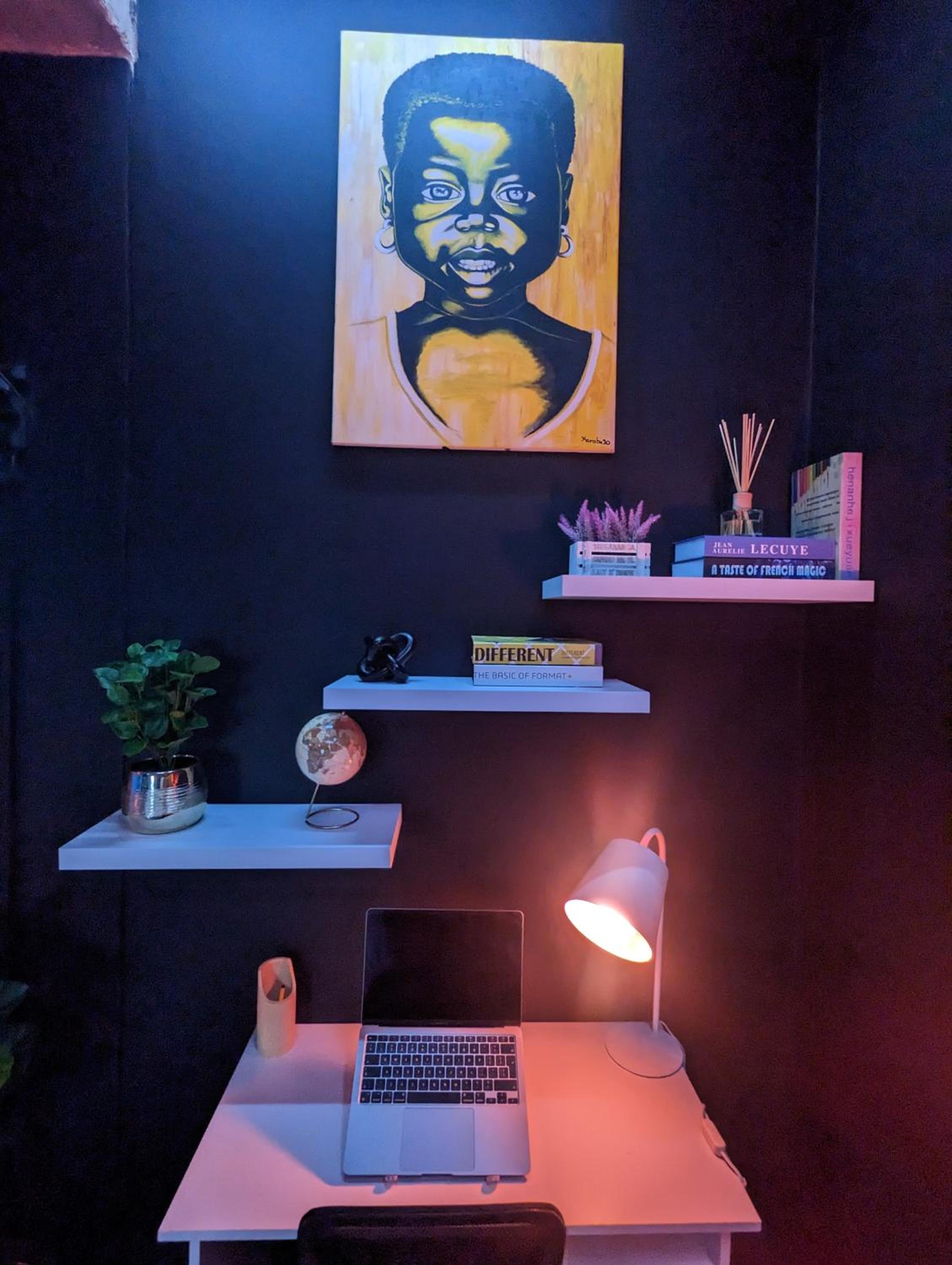 Johannesburg Maboneng Designer Apartment with City Views - Full Backup Water & Electric