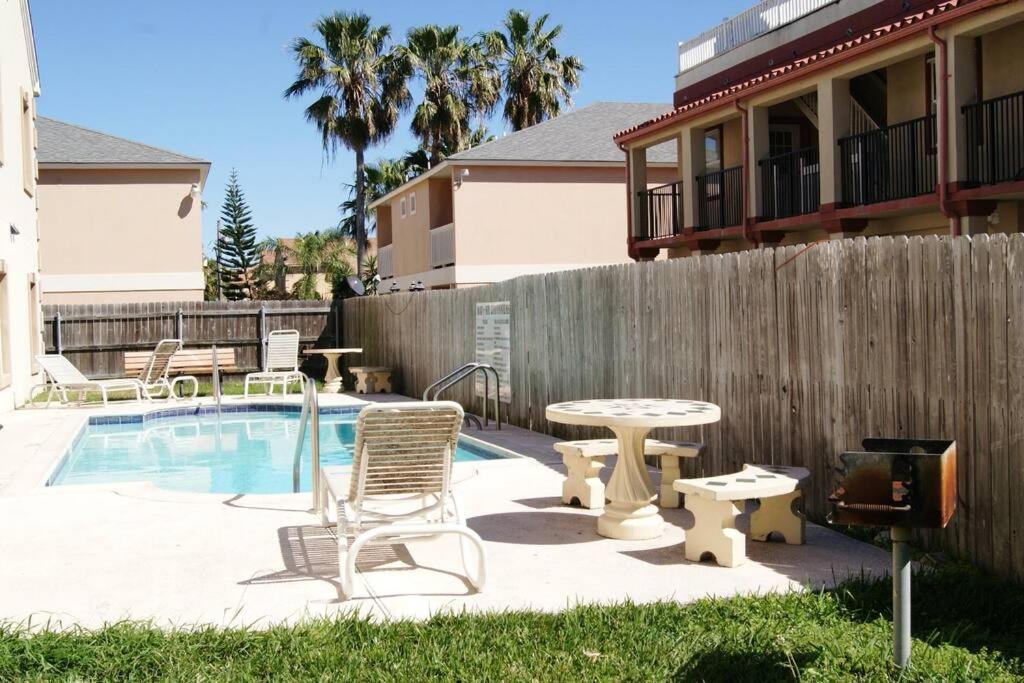 Mar Y Sol #6 LUXURIOUS CONDO 3 minute walk to beach access view 5