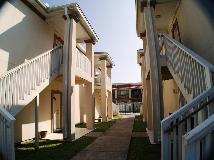 Mar Y Sol #6 LUXURIOUS CONDO 3 minute walk to beach access view 2